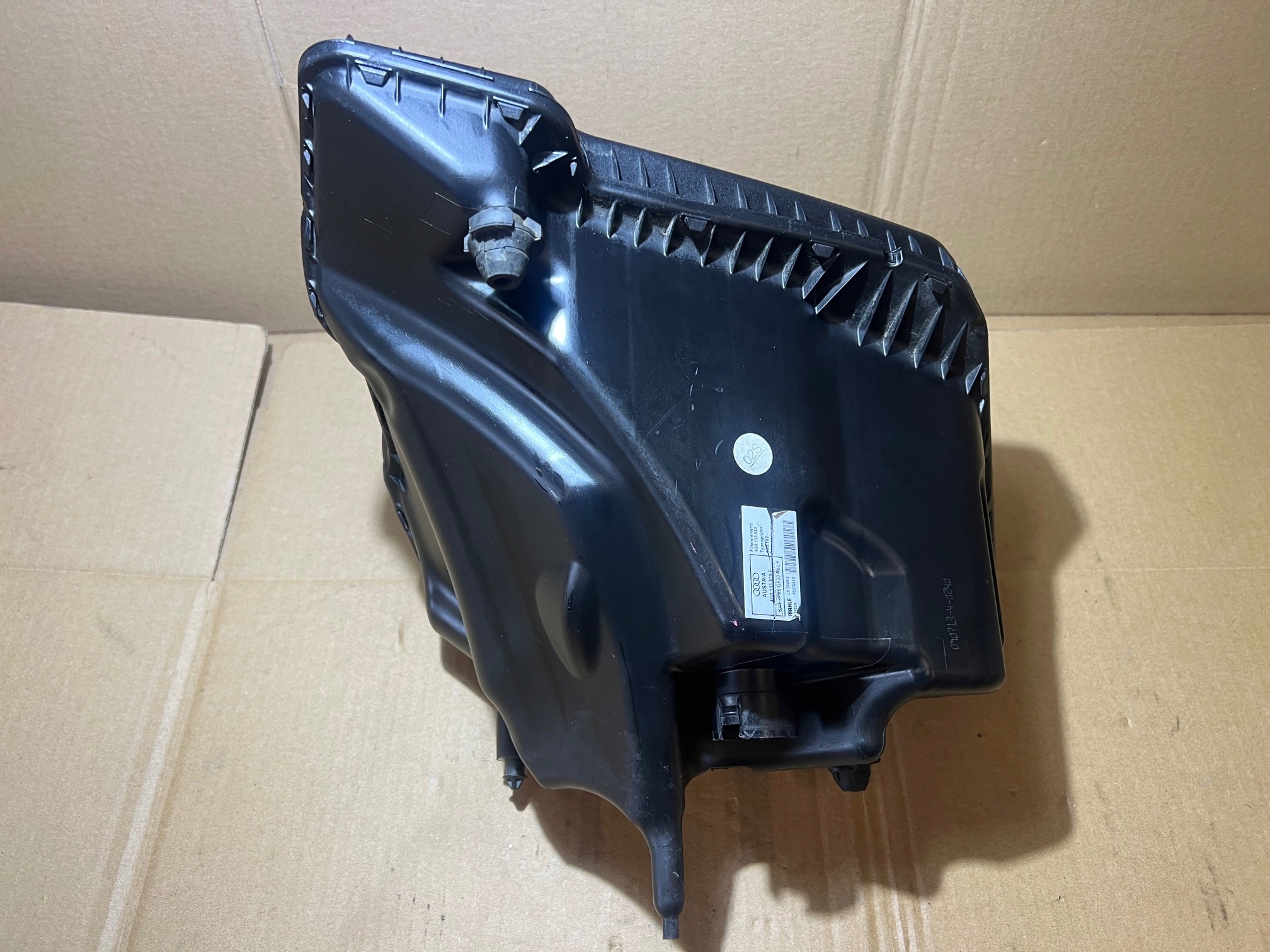 AUDI A7 4G 3.0 TDI Gehäuse filter luft 4G0133838F 4G0133843
