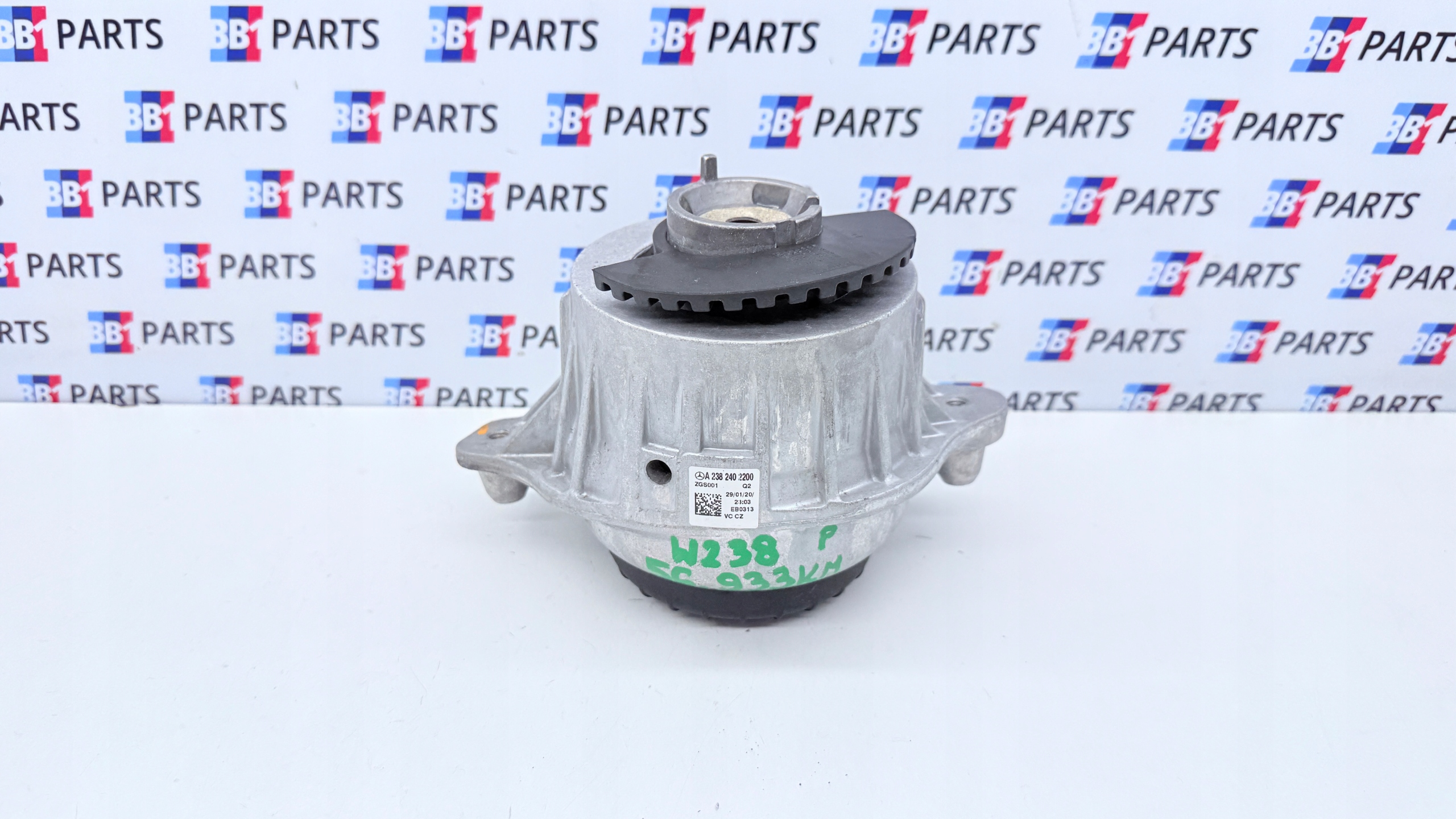MERCEDES W213 W238 engine mount right 2.0CDI A2132403400