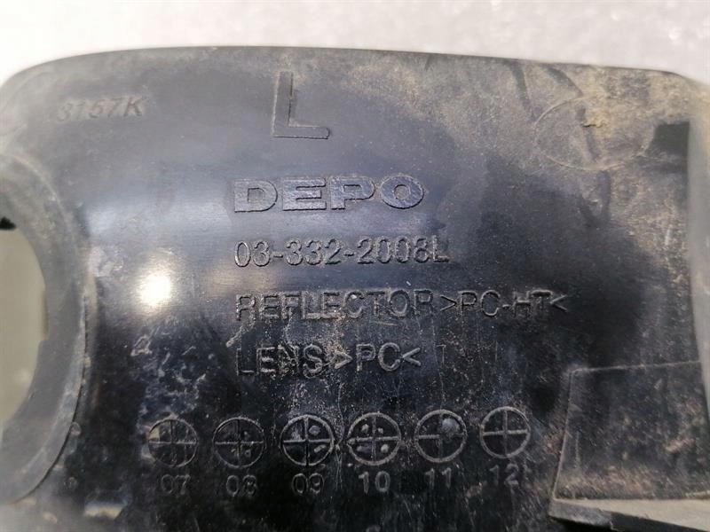 Cadillac STS LC3 левая передняя свет противотуманки 03-332-2008L Le