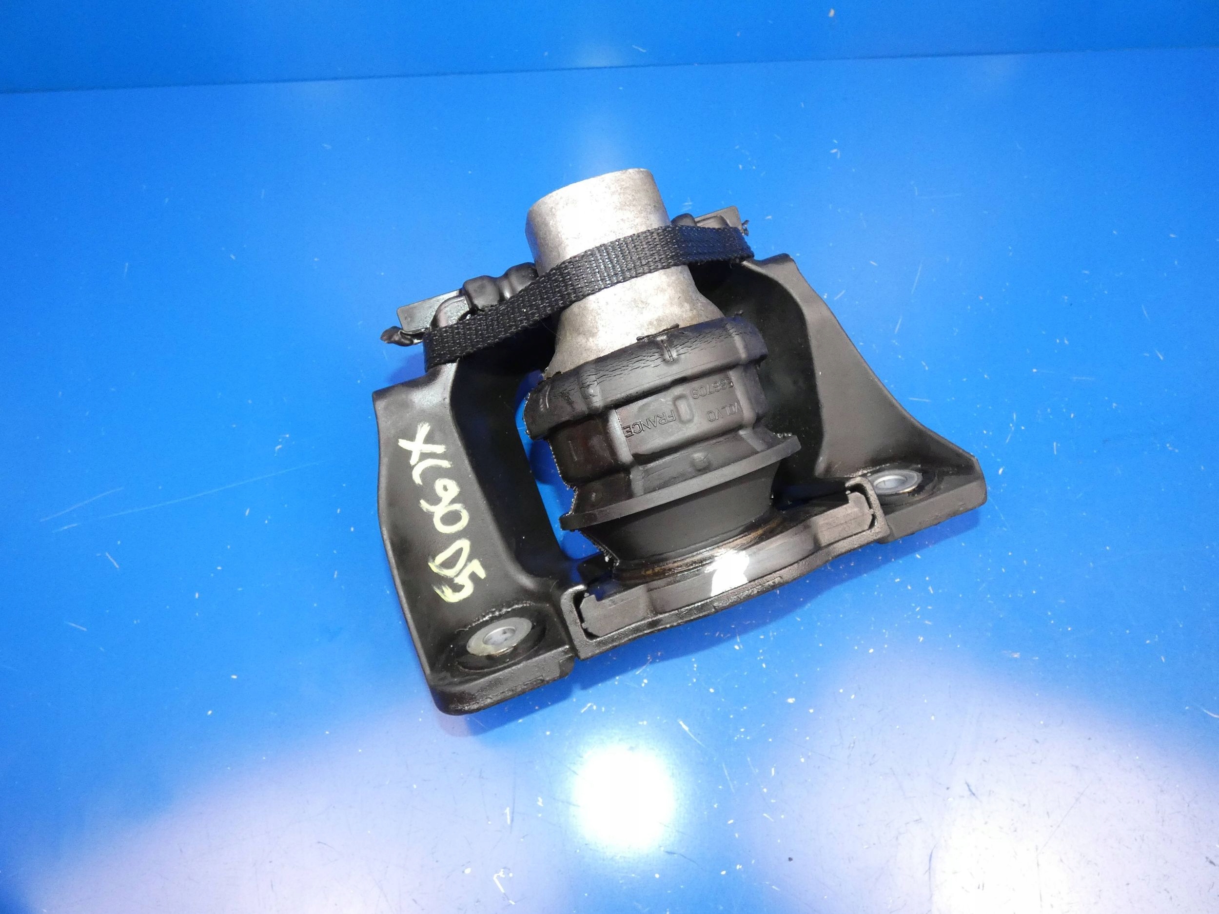 VOLVO XC90 II XC60 II V90 S90 2.0 D D5 airbag engine mount