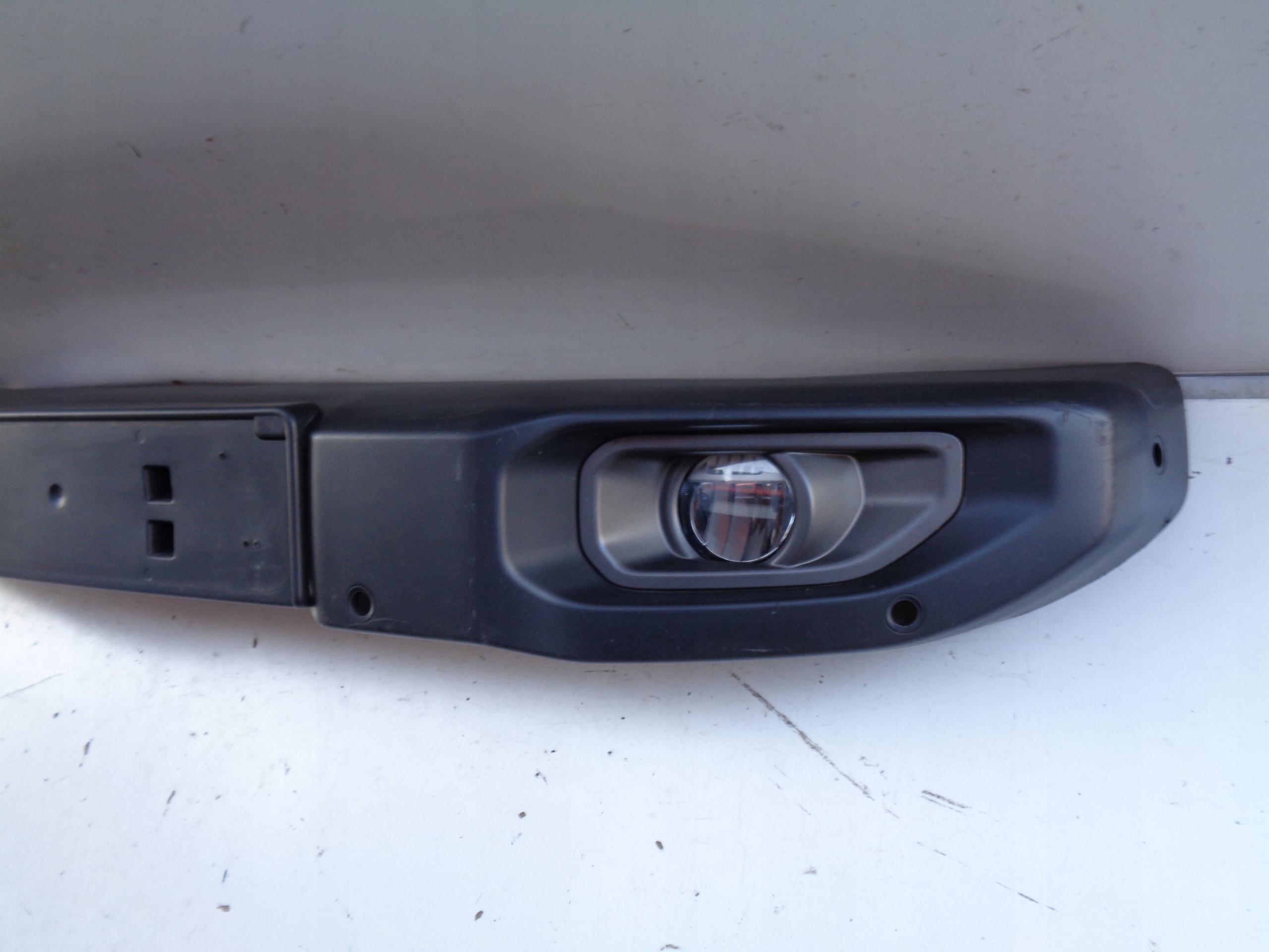 Frontstoßstange JEEP WRANGLER IV 18- JL + Nebelscheinwerfer NR 37061