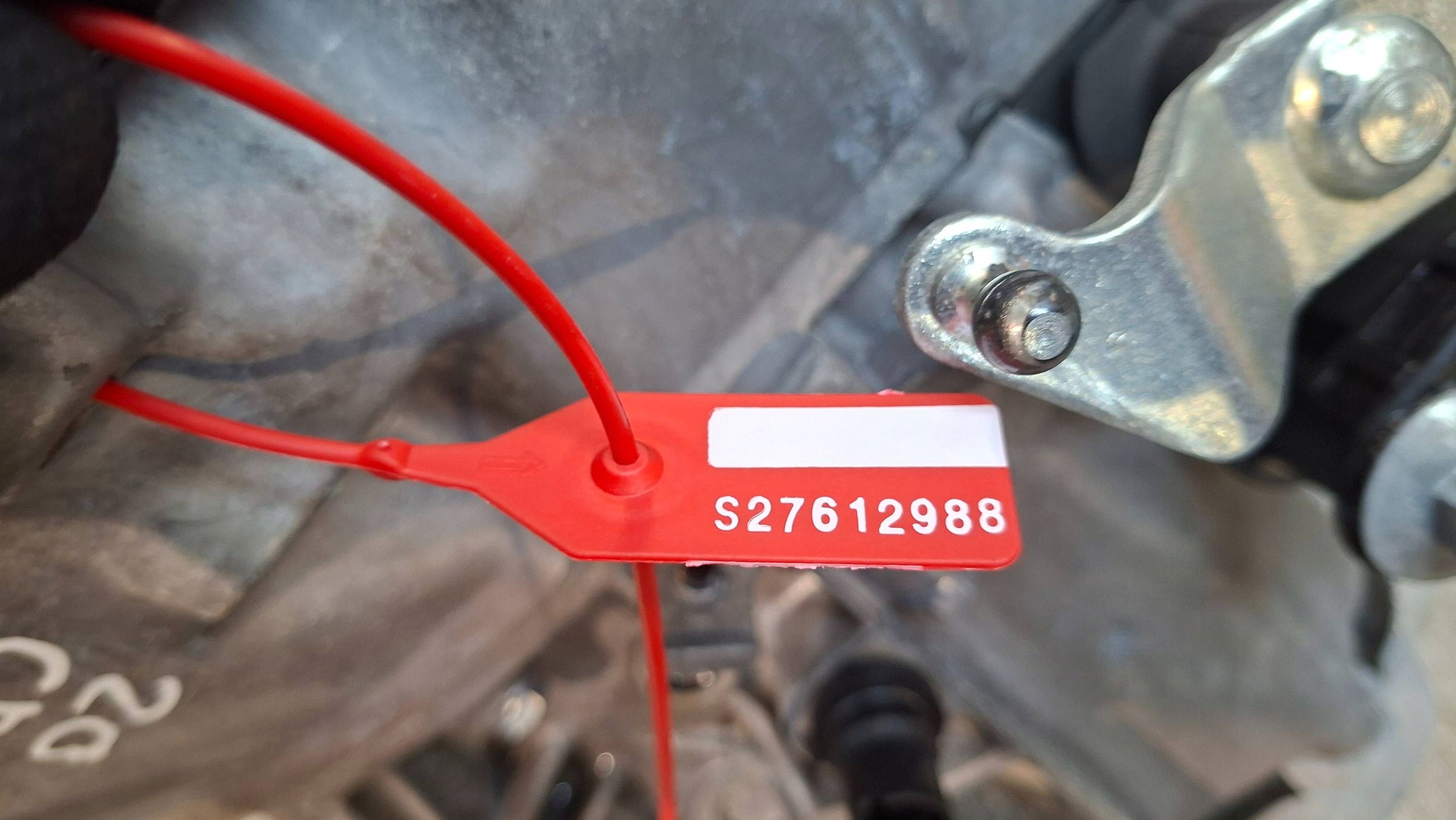 CAMBIO 20CR03 PEUGEOT 208 1.2 VTI 2012