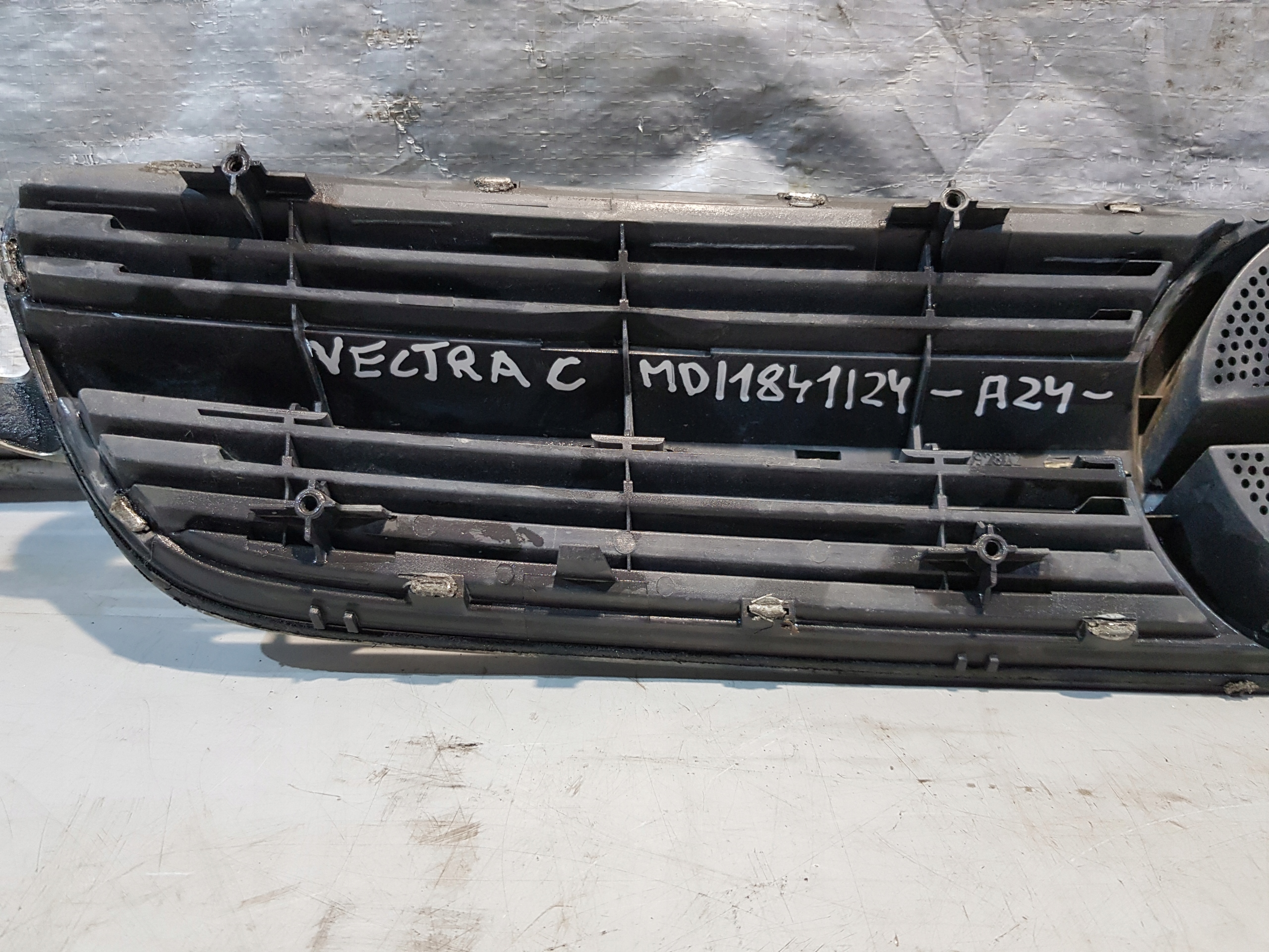 grill grille front OPEL VECTRA C 464192822