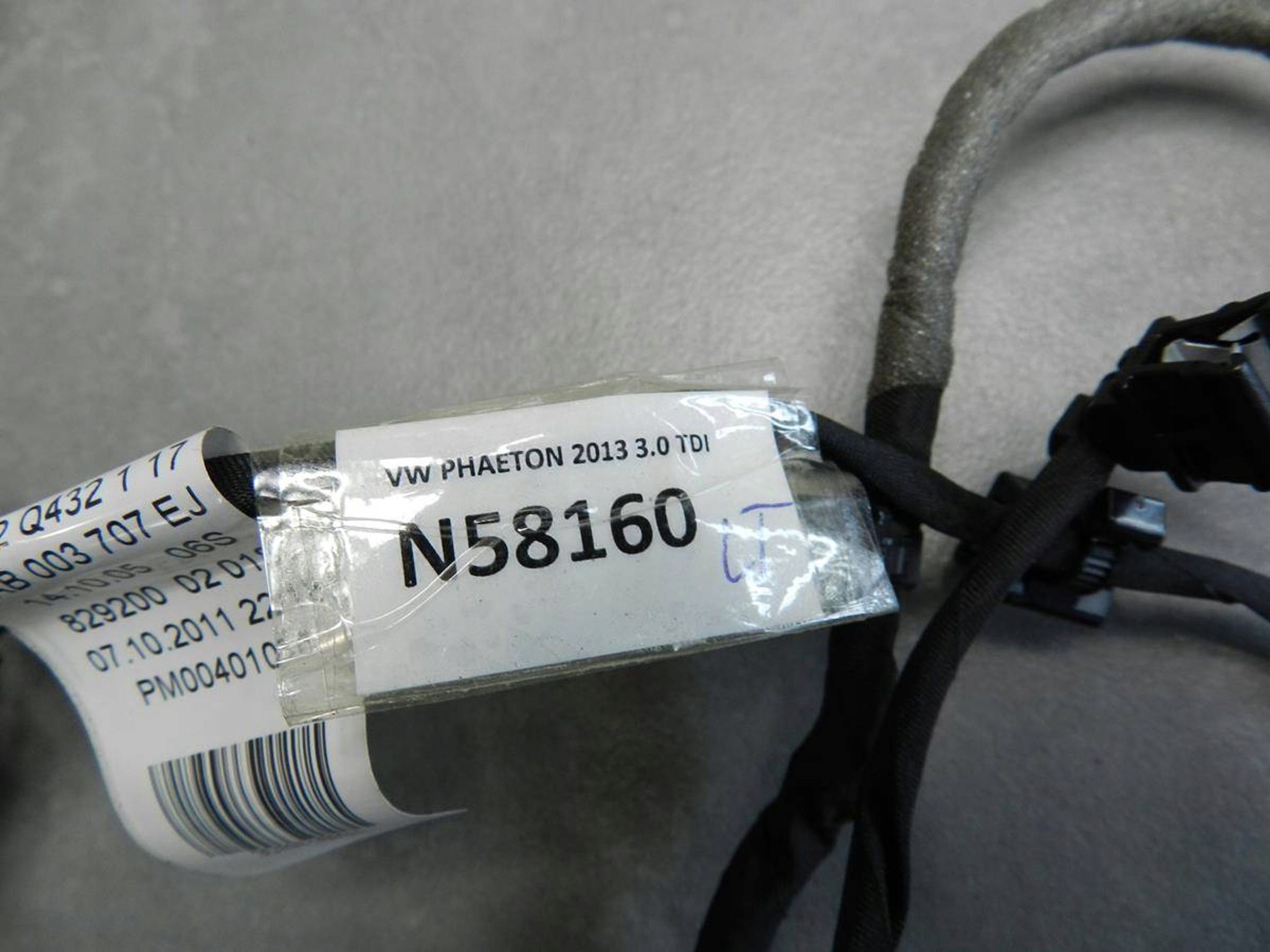 Volkswagen Phaeton bundle door left rear part 3D7971693J