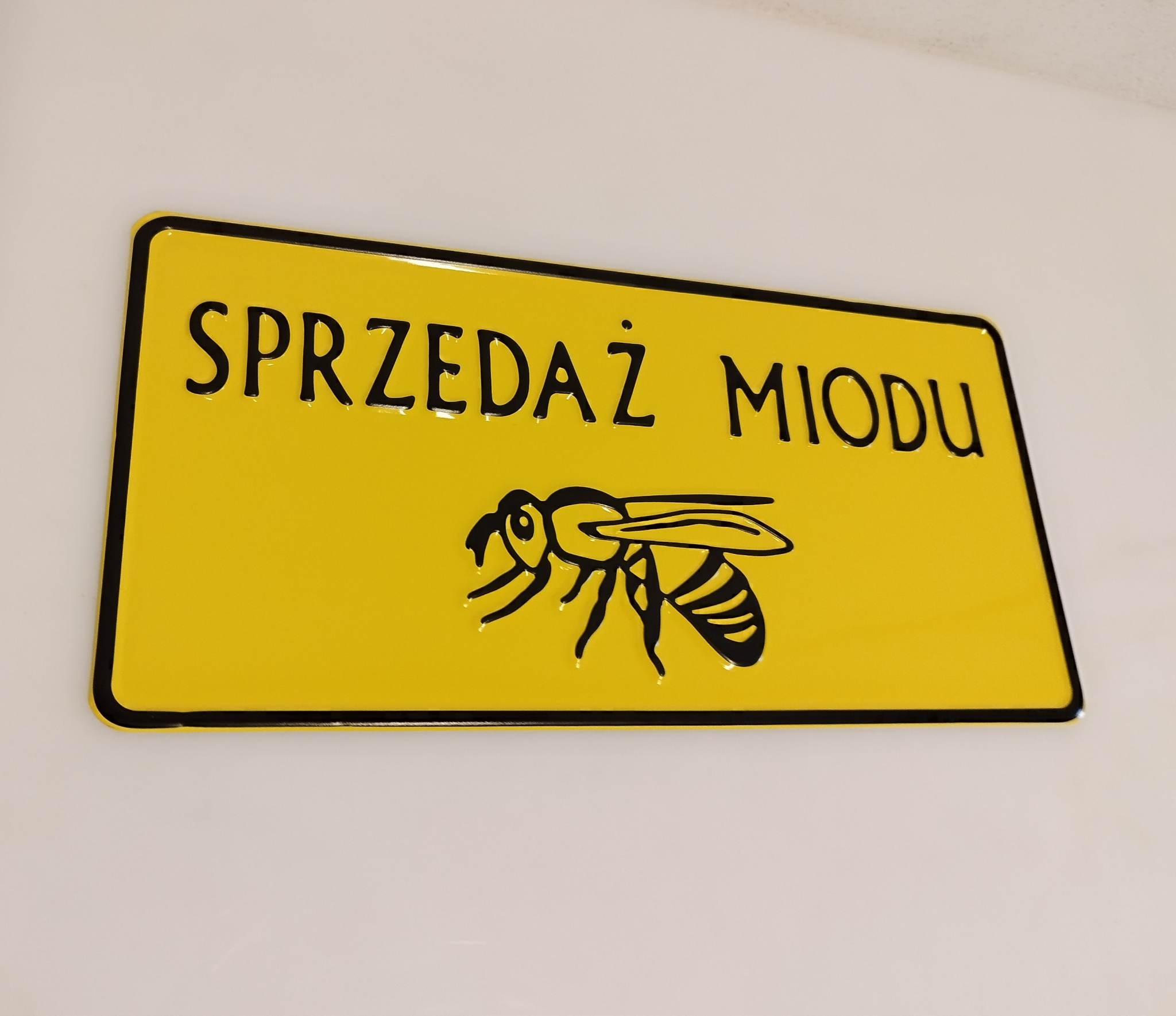 

Sprzedaż miodu Tabliczka aluminiowa.