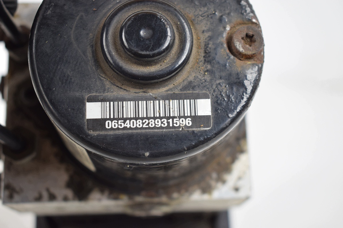 pump ABS * OPEL ASTRA J 13332612