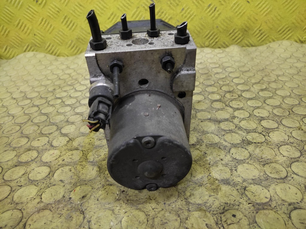 VW PASSAT B5 pumpa ABS 0265225124