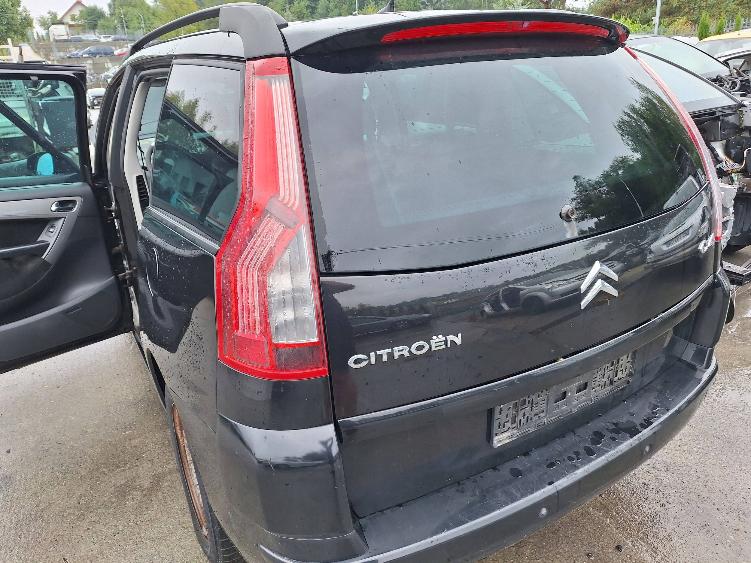 Citroen C4 Grand Picasso 1 and UA 2006-2013 light rear part left