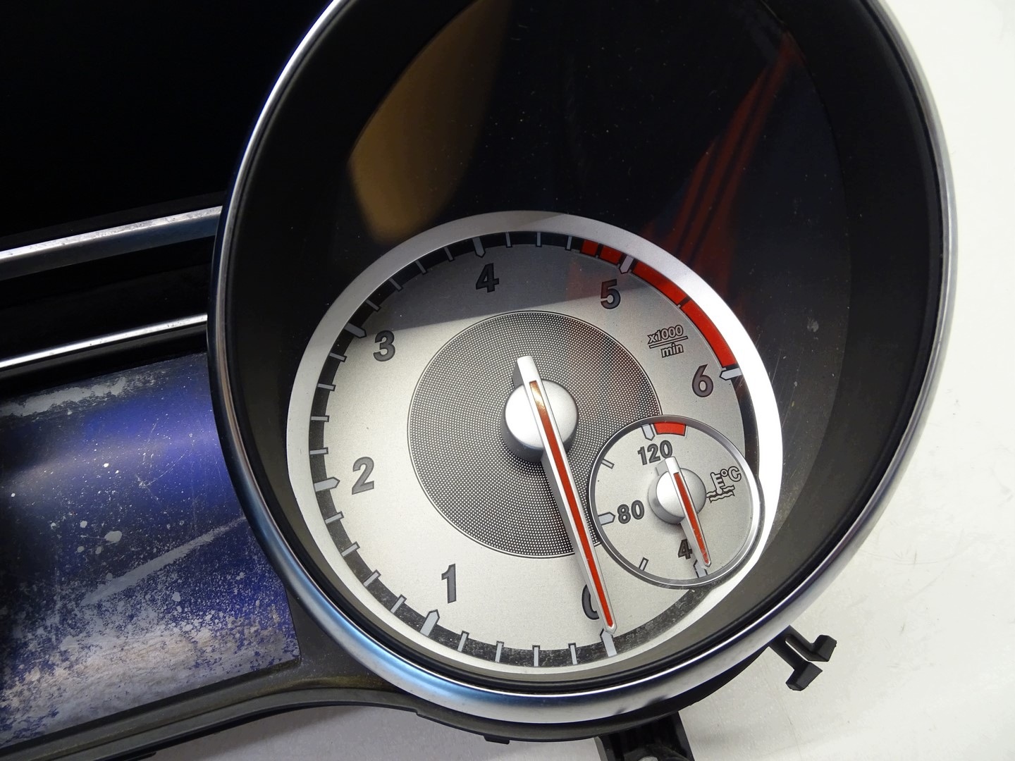 dials dials PREDKOSCIOMIERZ MERCEDES CLA W117 2.2 CDI A1179008001