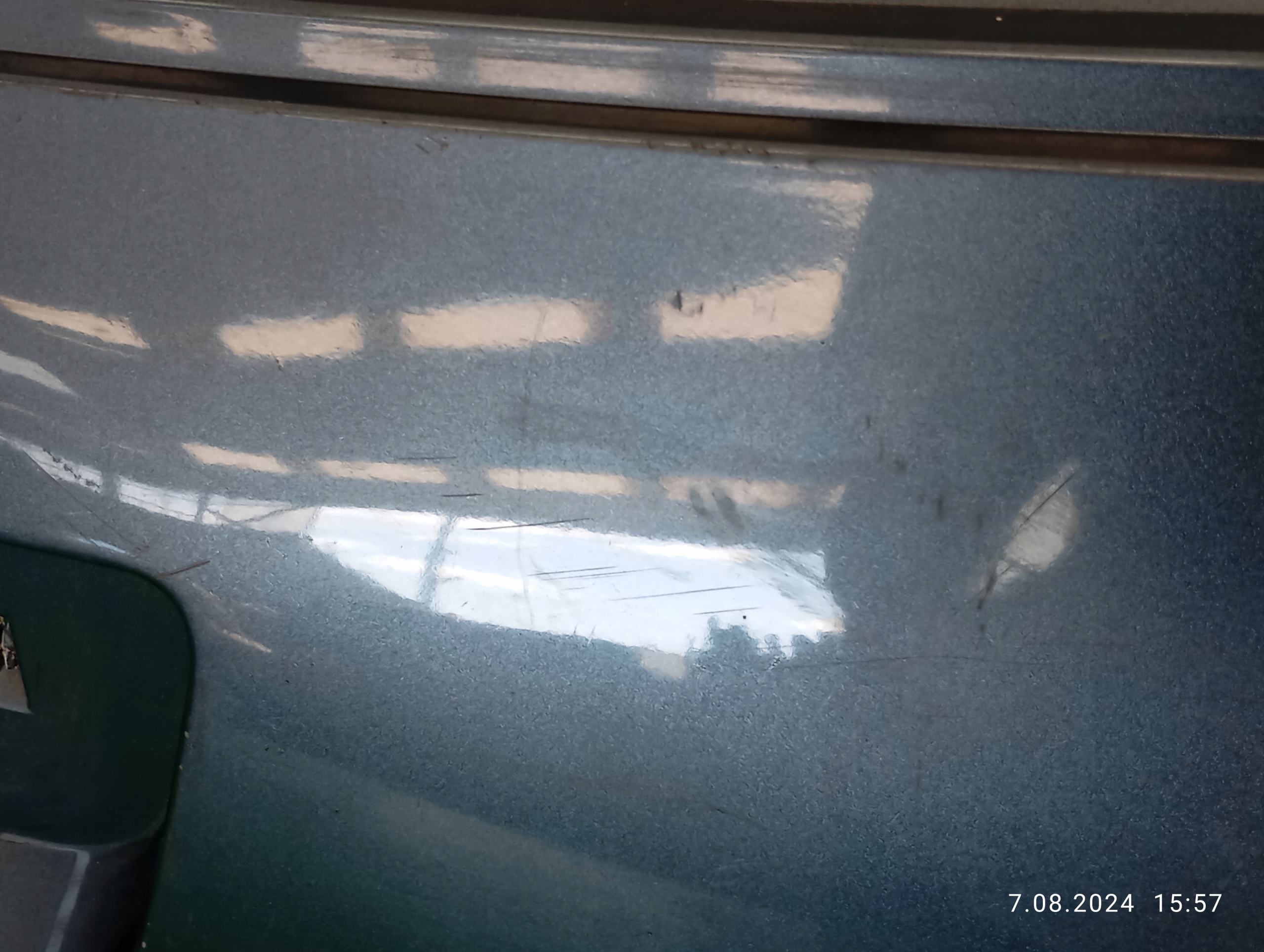 решетка радиатора peugeot 1007 9646173877