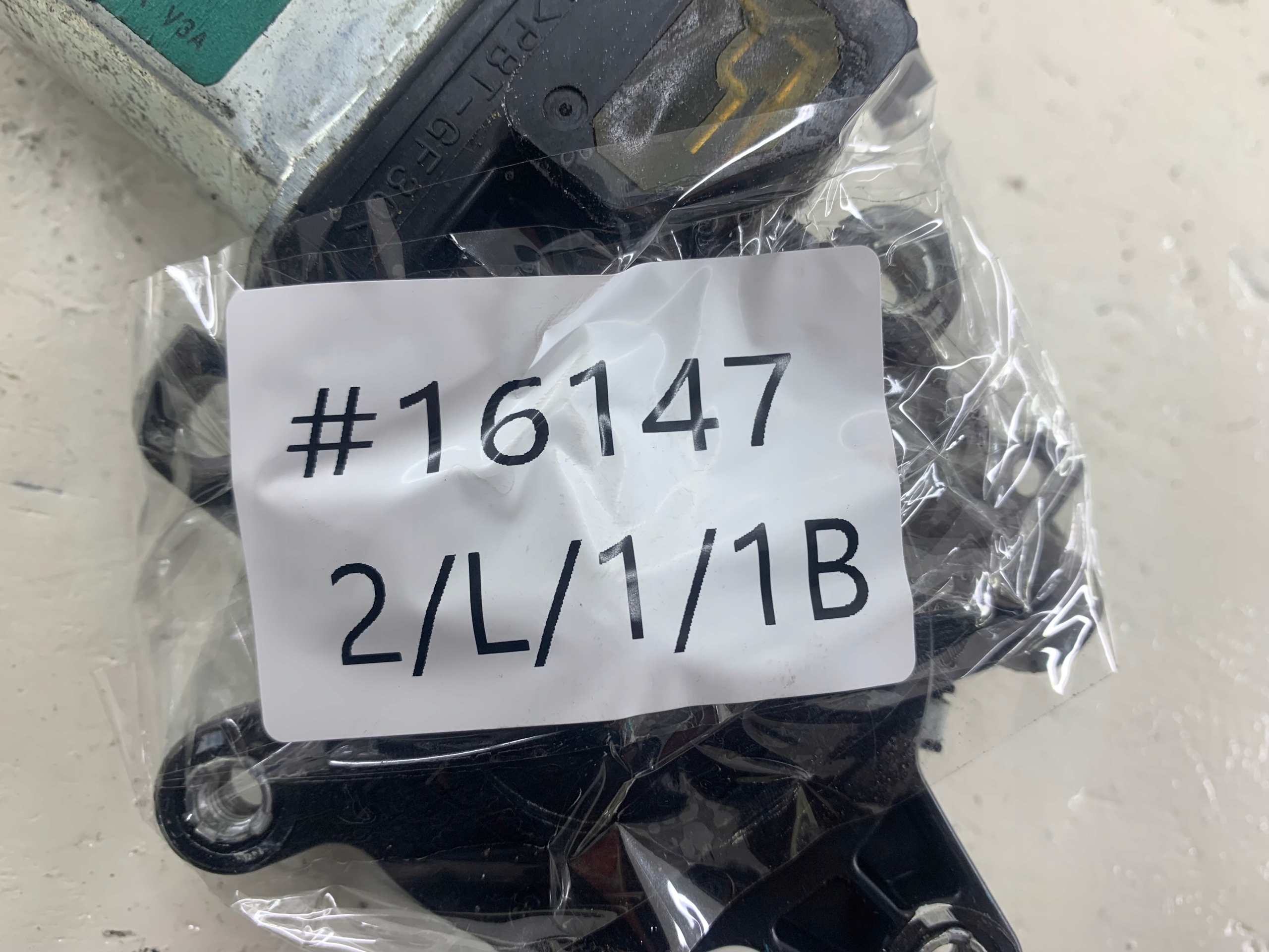 NISSAN TIIDA mini motor windows right front 807308991A