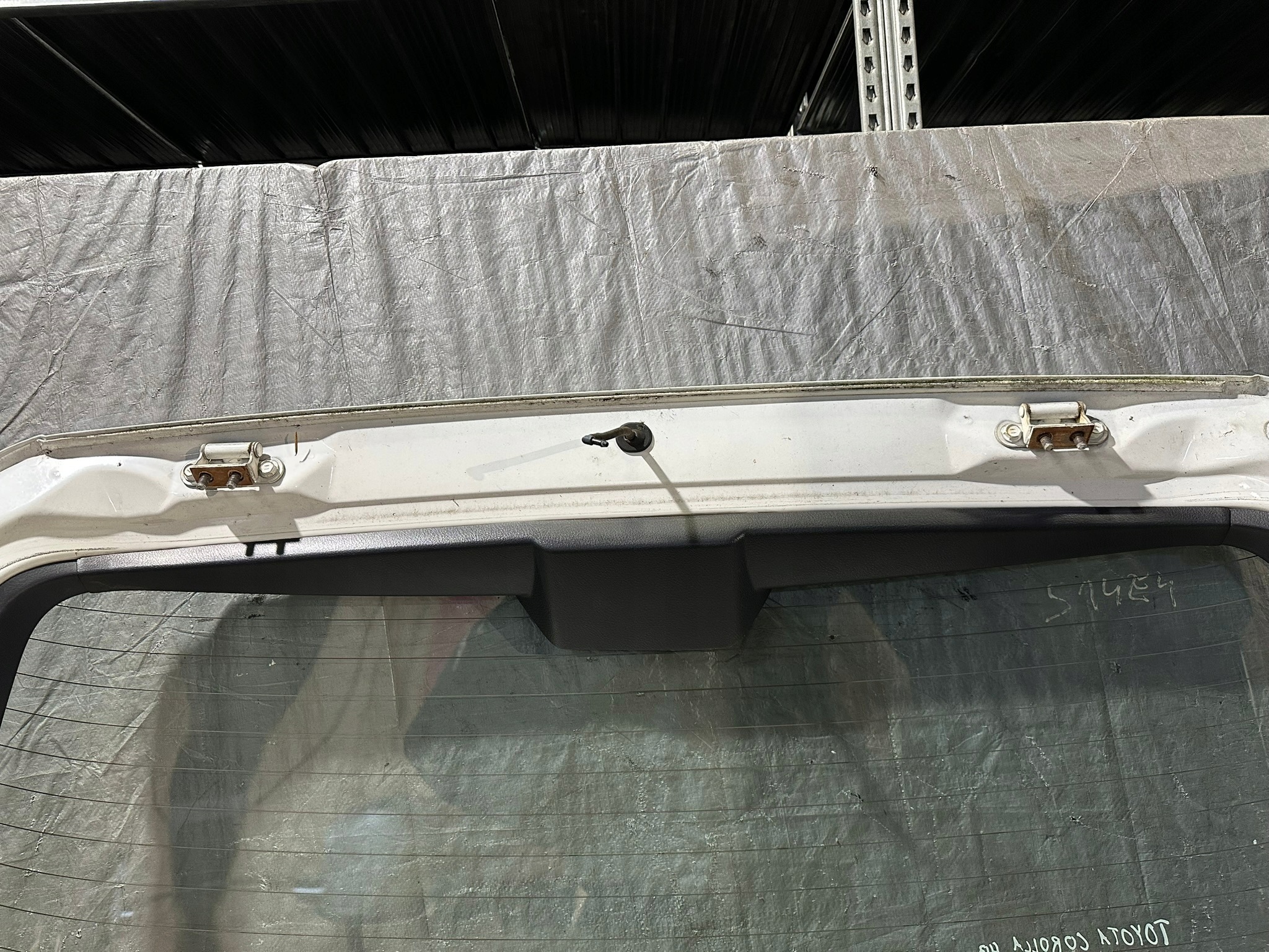 trunk door boot TOYOTA COROLLA HB 2002R