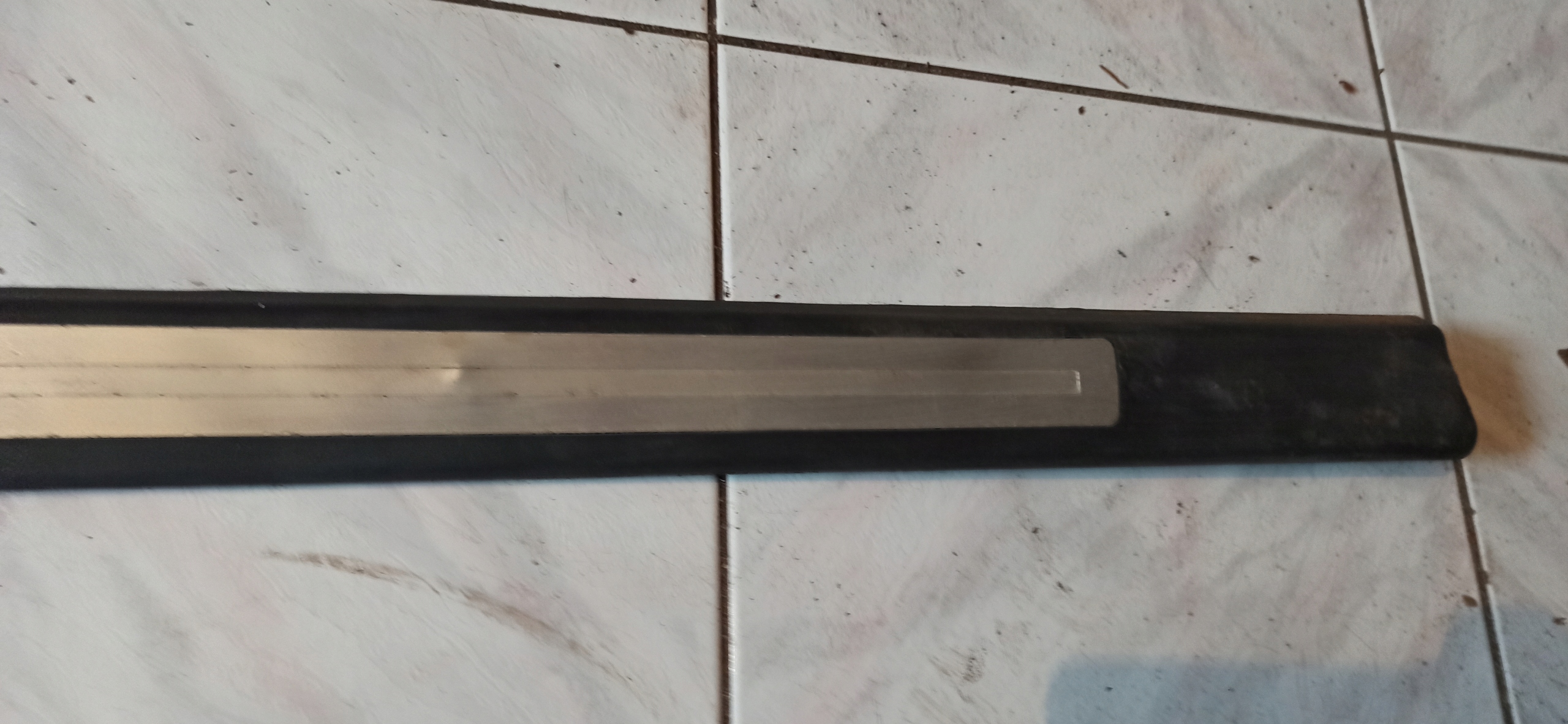 moulding threshold left front AUDI A3 5D 8P4853491G