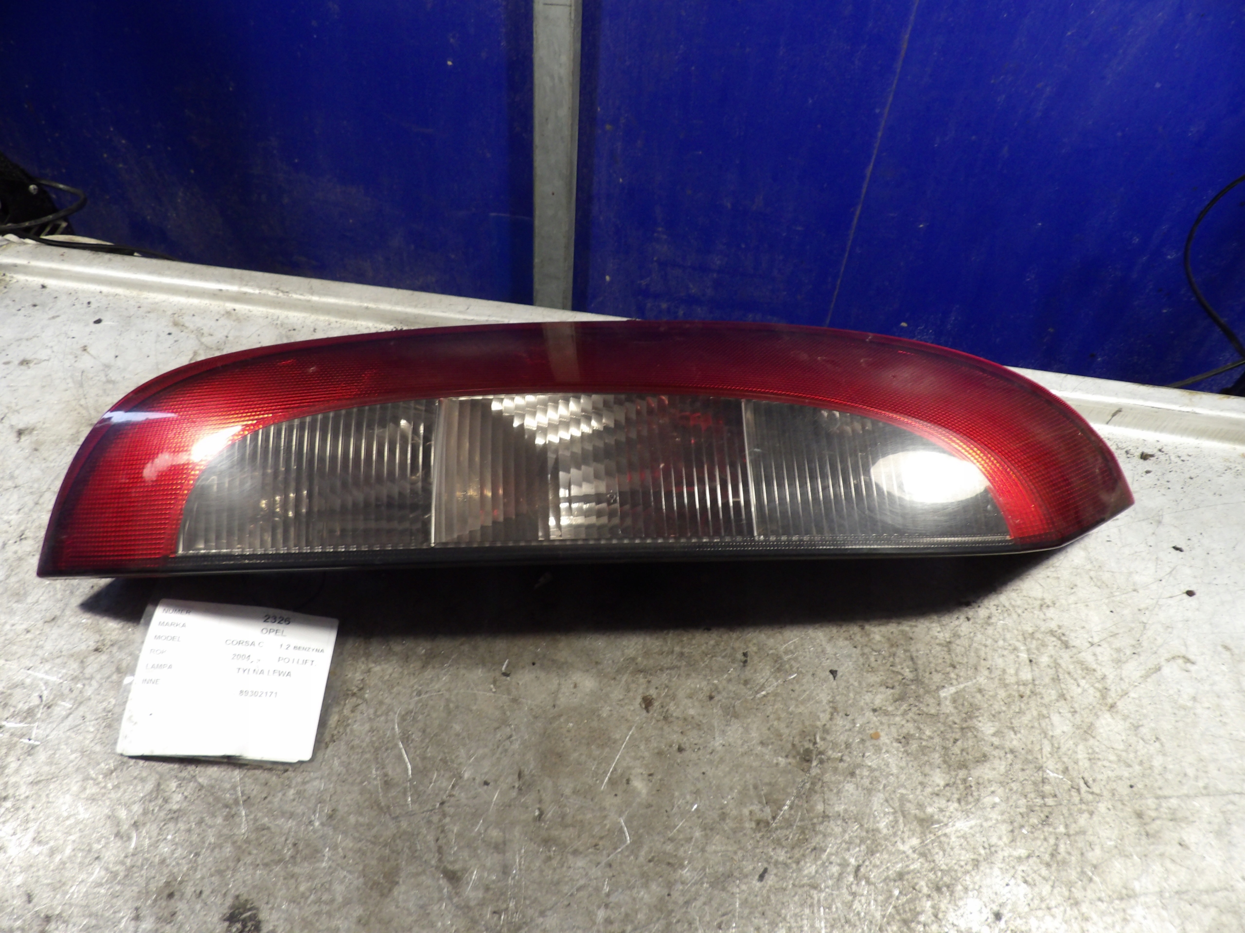 Opel Corsa C light rear left 09114336 89302171