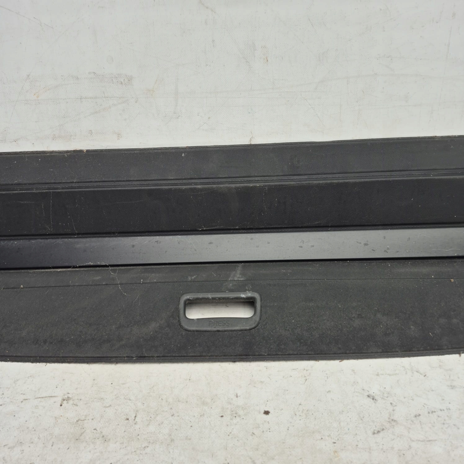 SKODA OCTAVIA III KOMBI 12- blinds boot 5E9867871B
