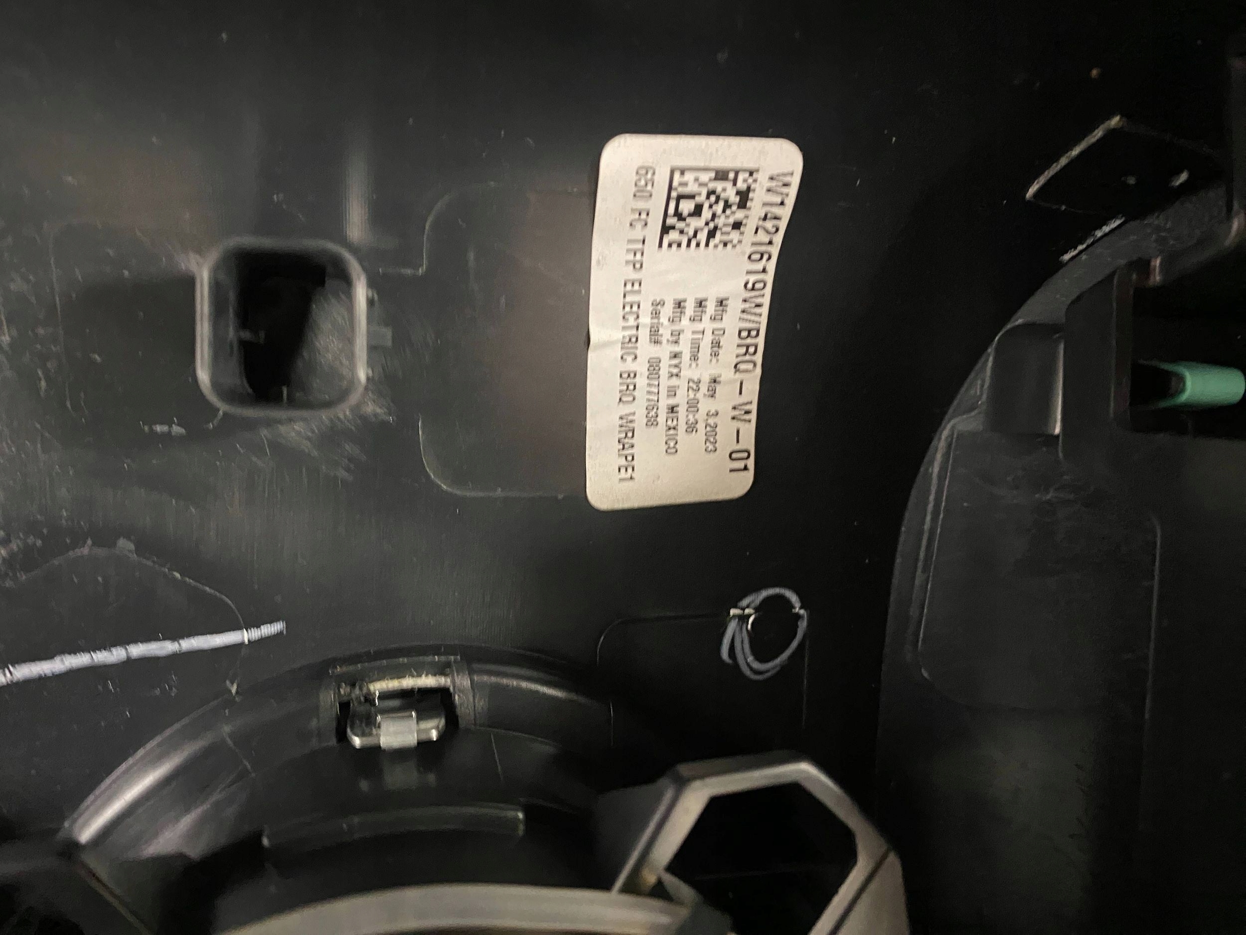 console tunel central armrest Ford Mustang VII MK7 S650 2024+