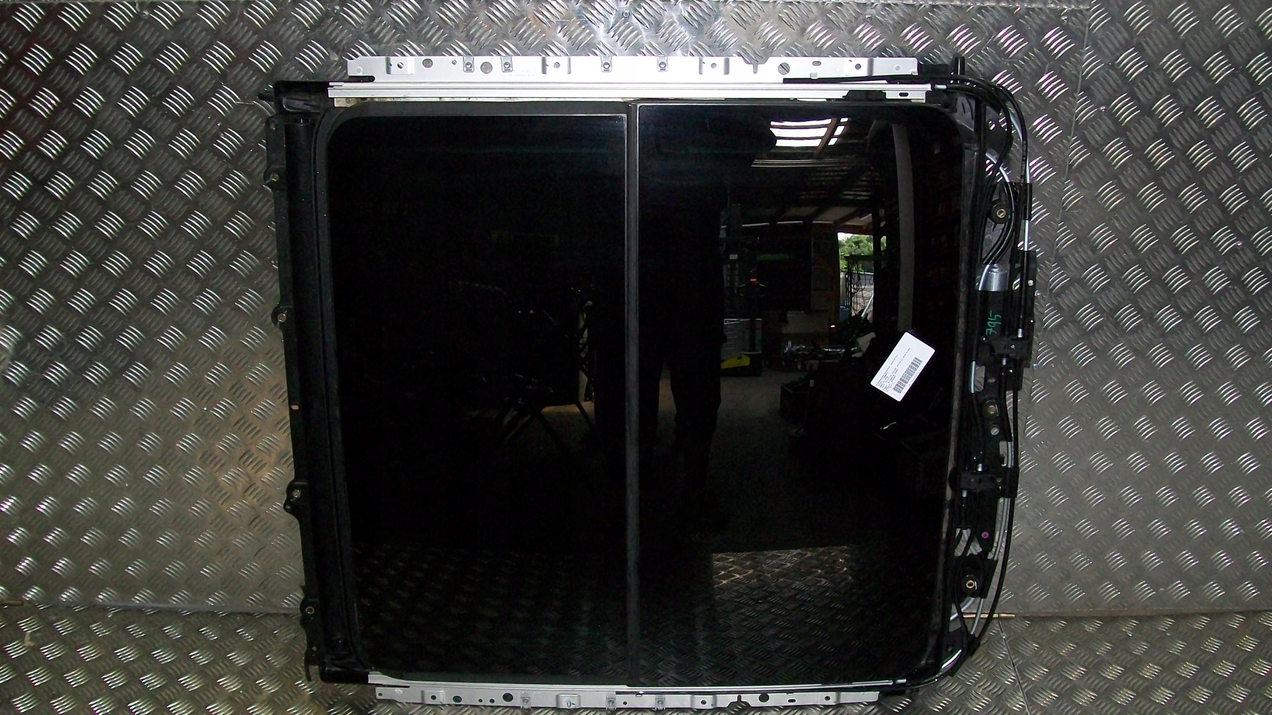 7481650 - BMW X2 F39 1 F40 панорамный люк на крыше