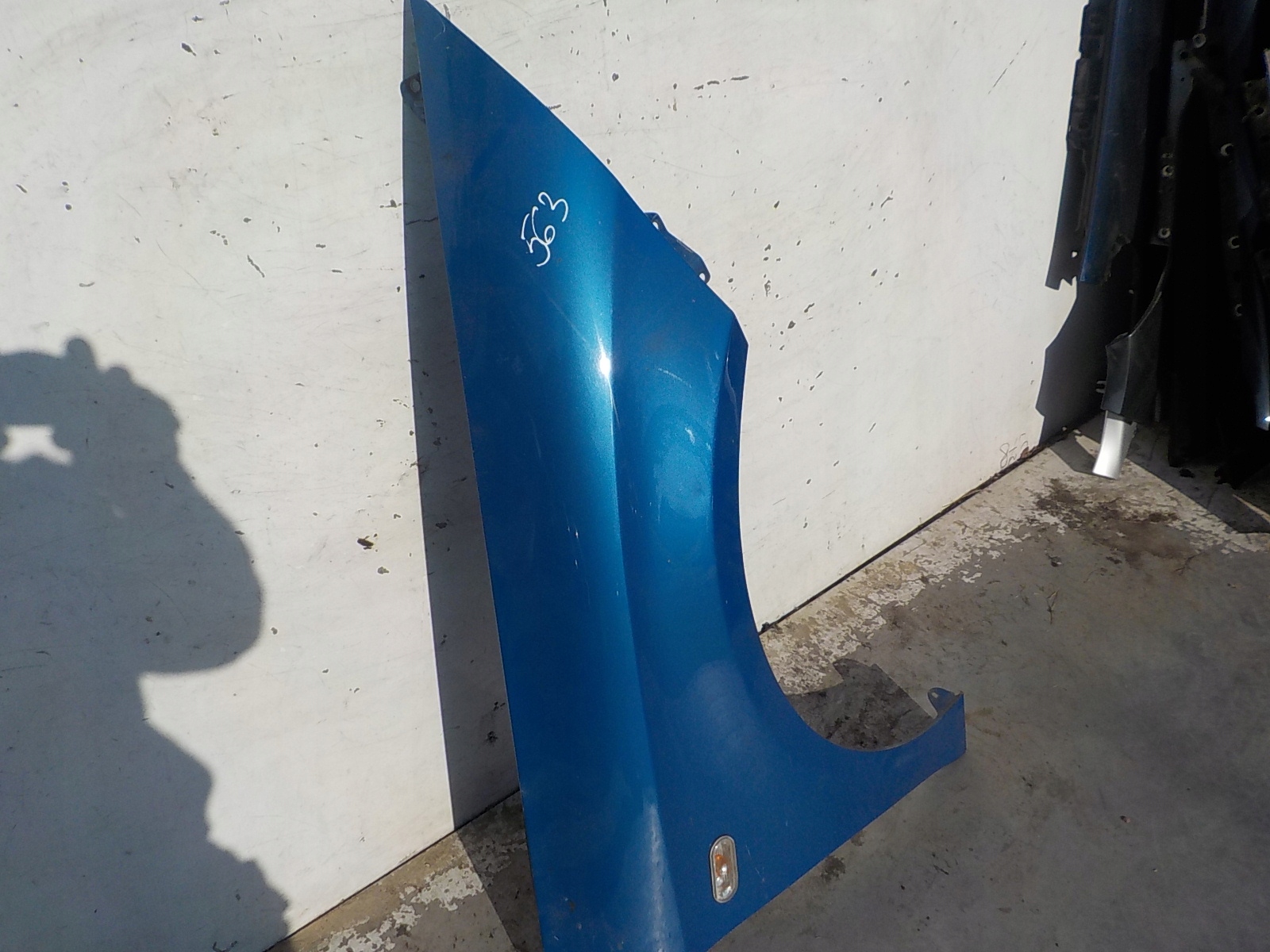 563 SEAT LEON II 2 fender right front front