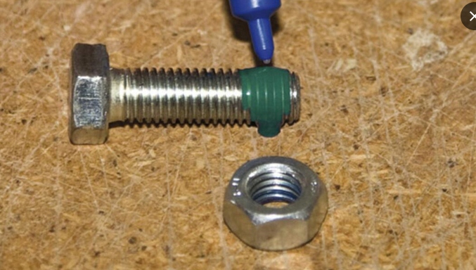 CX80 RC38 KLEJ DO MONTAŻU ŁOŻYSK,PIERŚCIENI I PRZEKŁADNI ZĘBATYCH 10ML Producent CX80