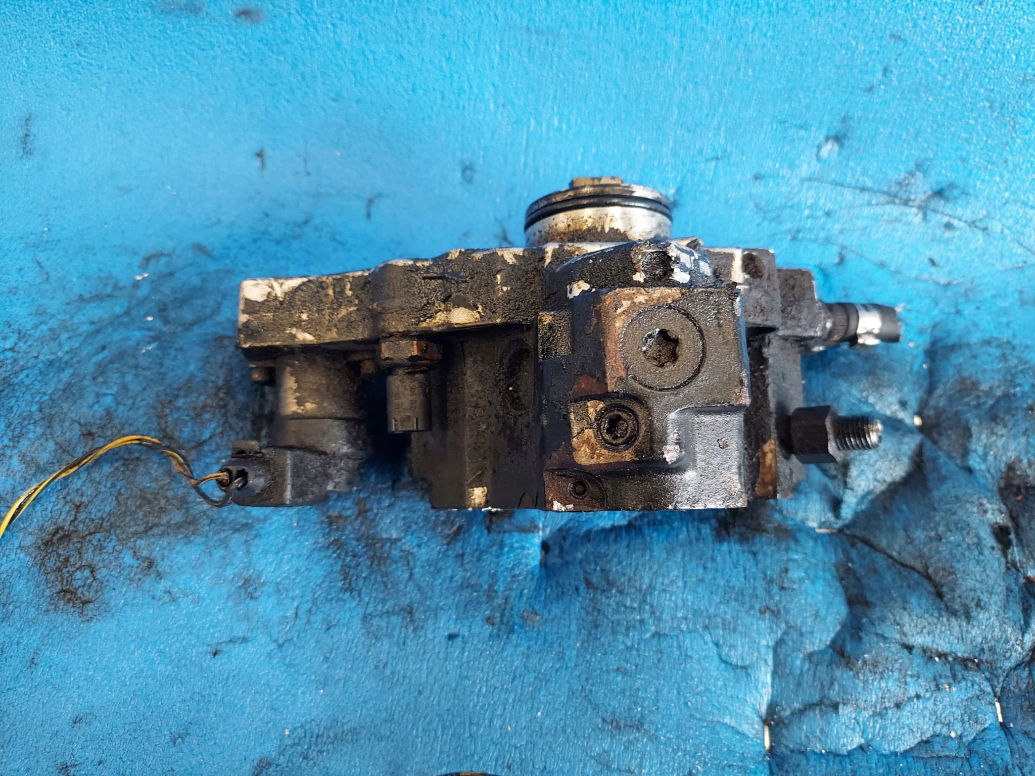Einspritzpumpe MERCEDES W211 2.2 CDI 0445010078