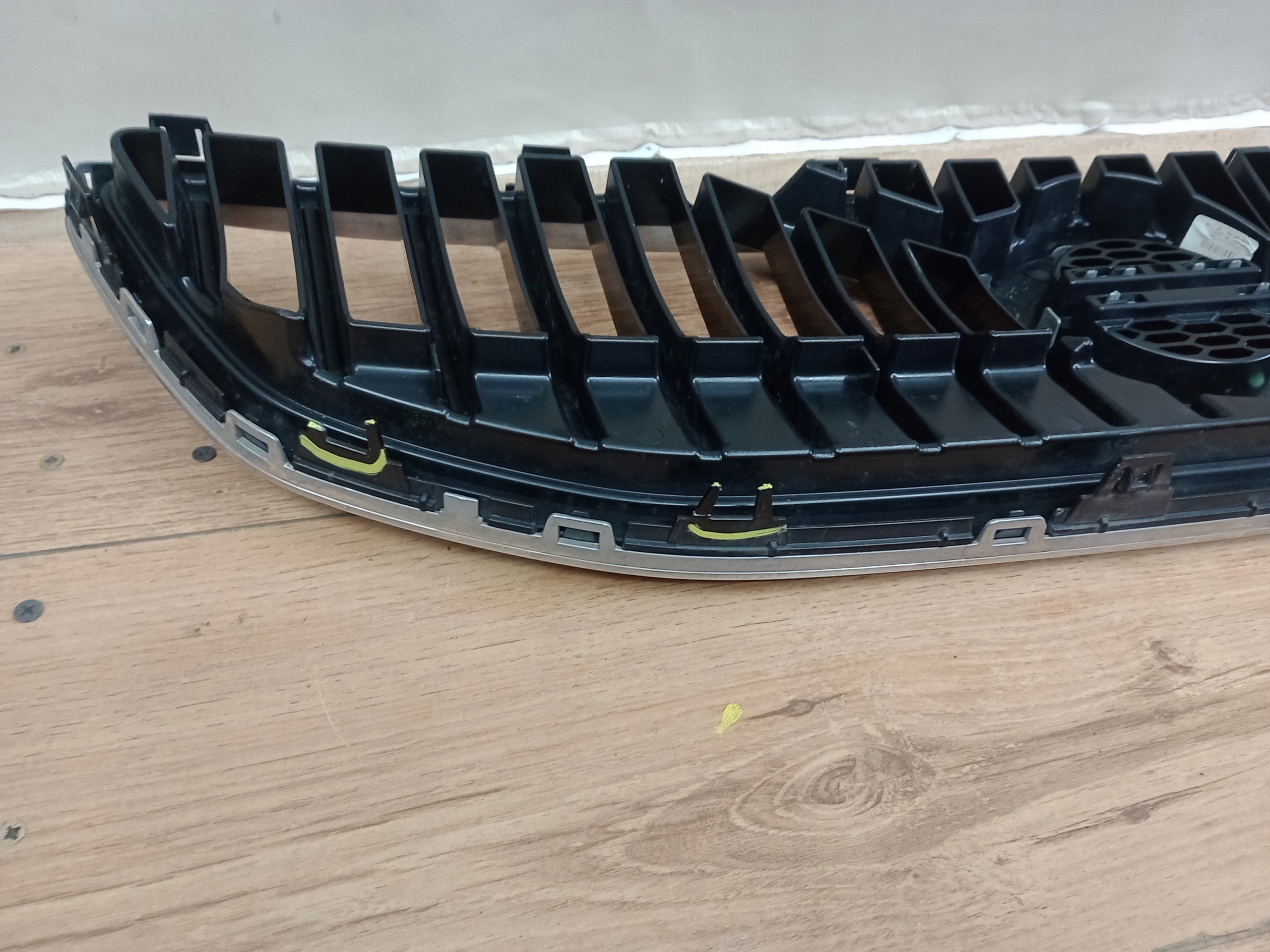 Volvo S40/S50/V40/V50 V40 Kühlergrill FRONTGRILL Kühlergitter - Thumbnail 9