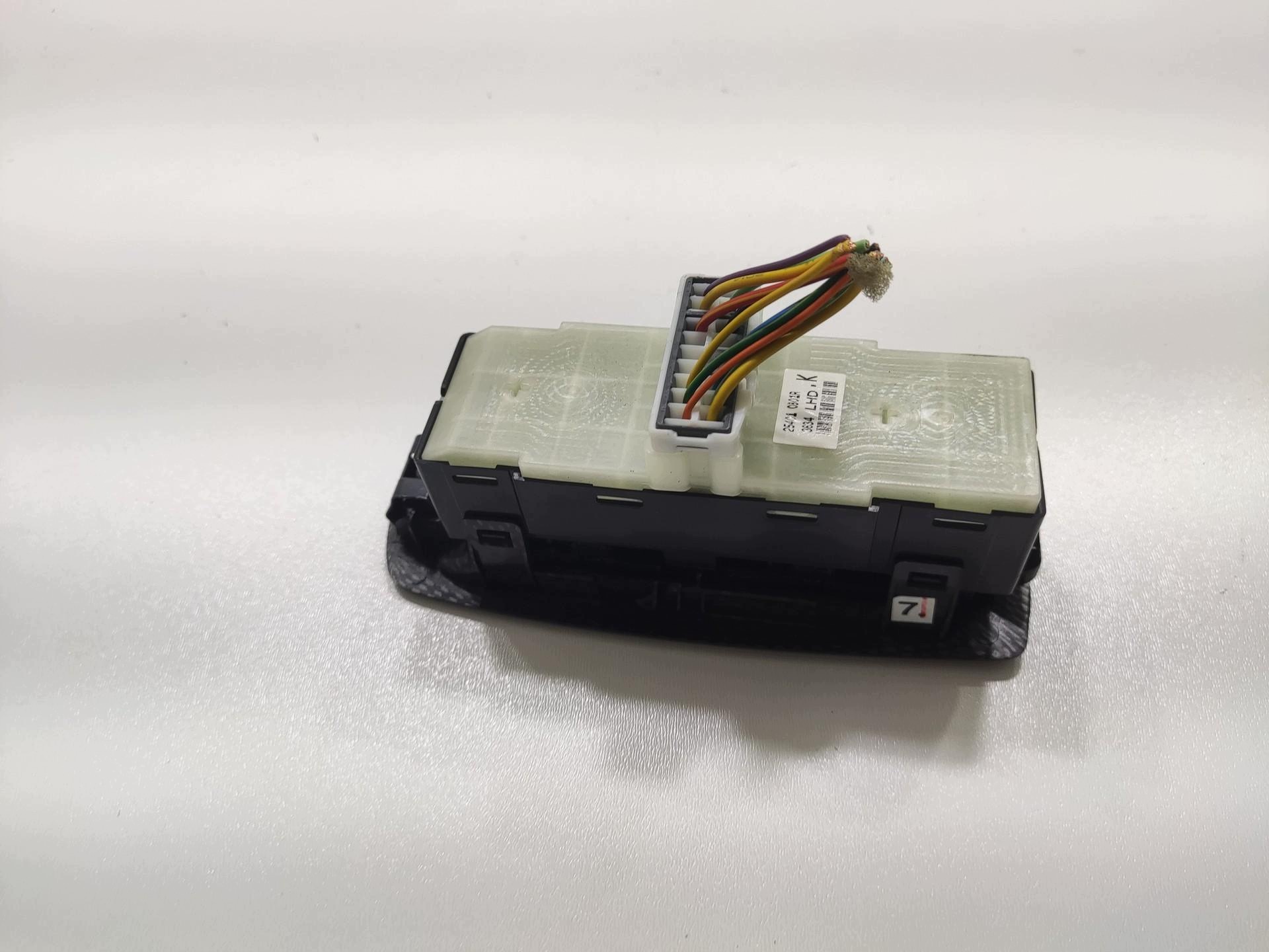 PANEL window control switch left front RENAULT KOLEOS and LIFT 2011-16 254010801R