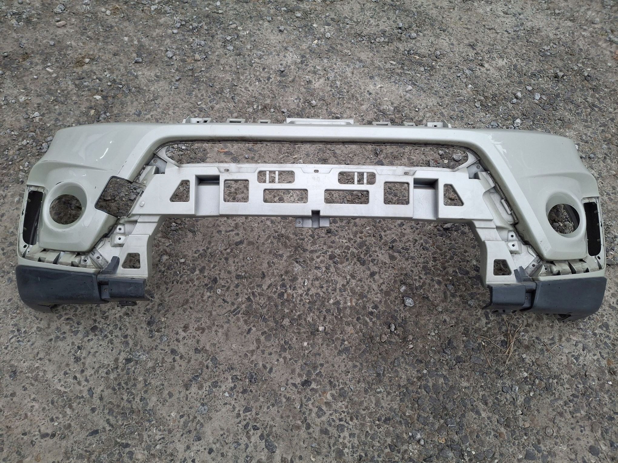 front bumper SUZUKI VITARA III LIFT 2018R->