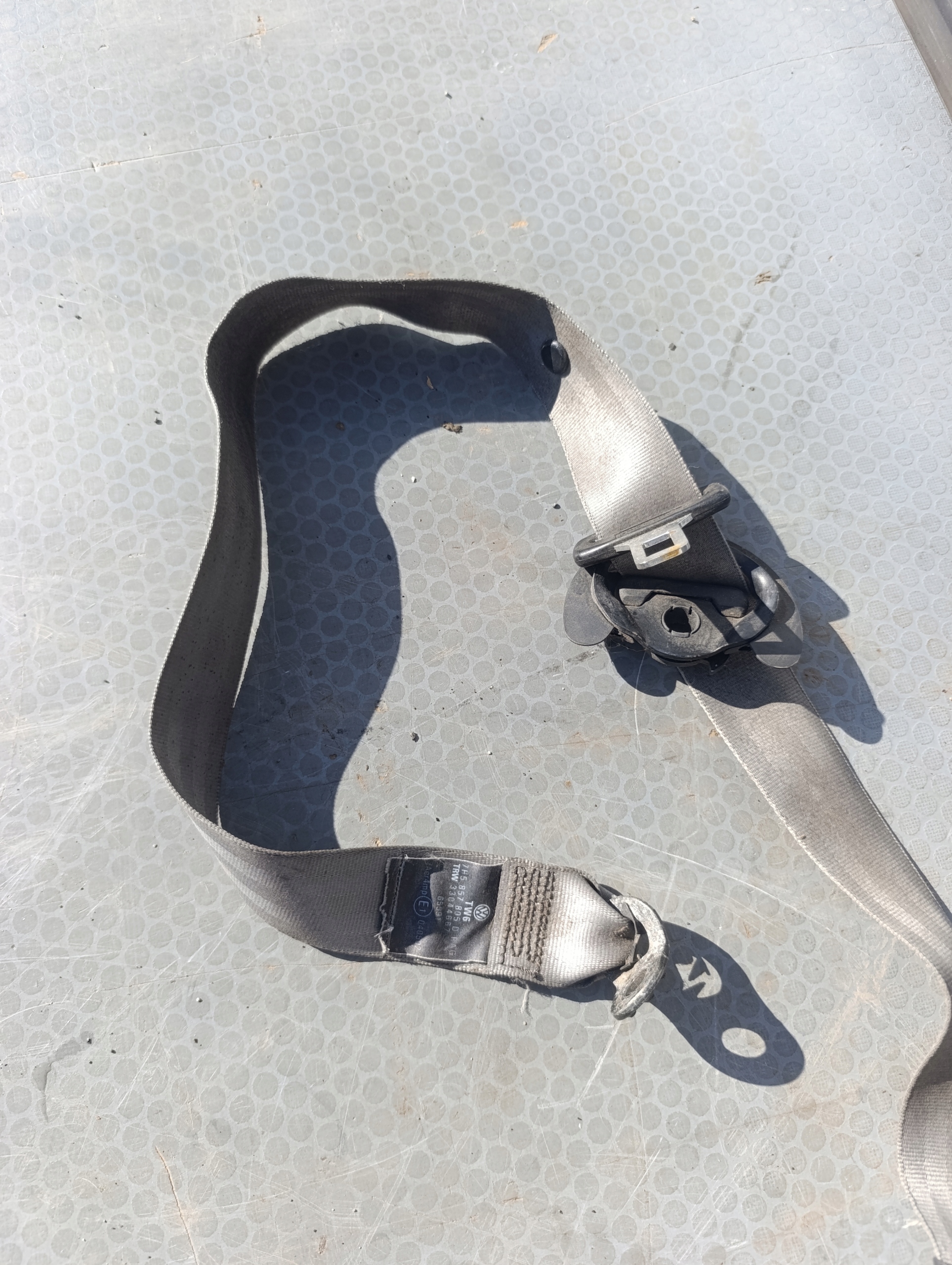 VW T5 Gurten Sicherheits Spanner rechts schwarzer 7H5857805D