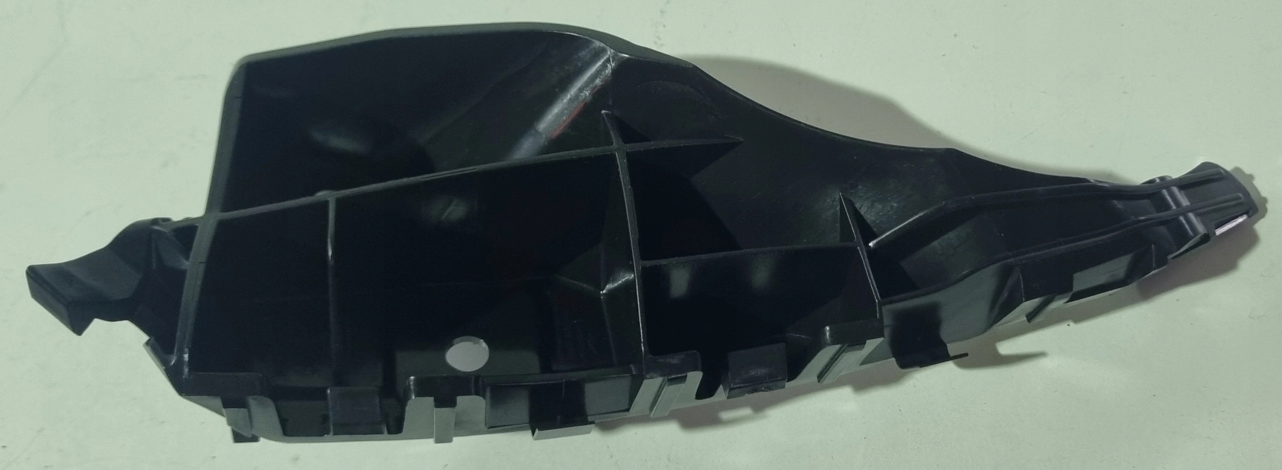 bumper bracket right front TESLA MODEL S