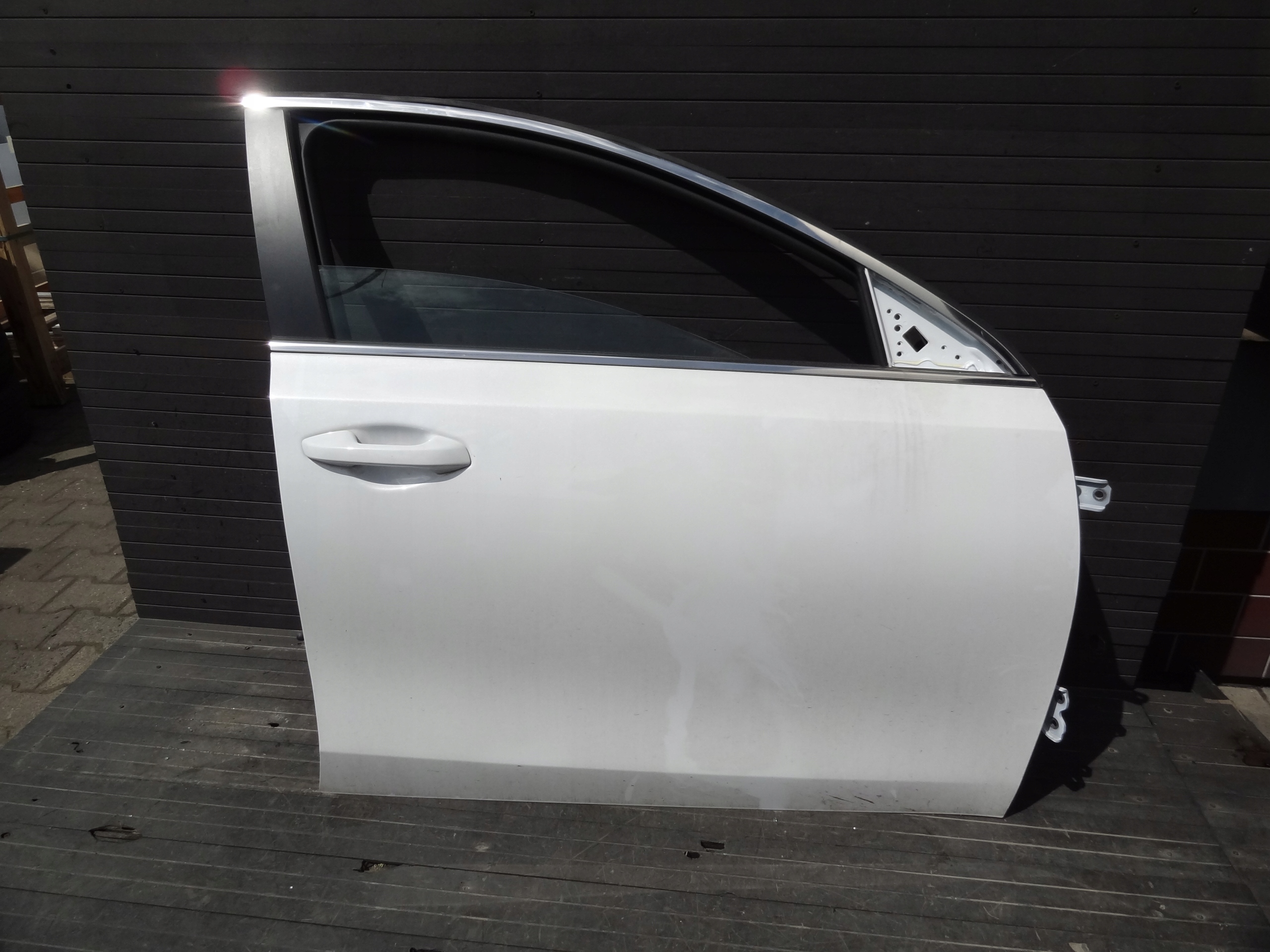 KIA CEED III 2023 HATCHBACK DRZWI PRZEDNIE PRAWE KOMPLETNE ORYGINAL