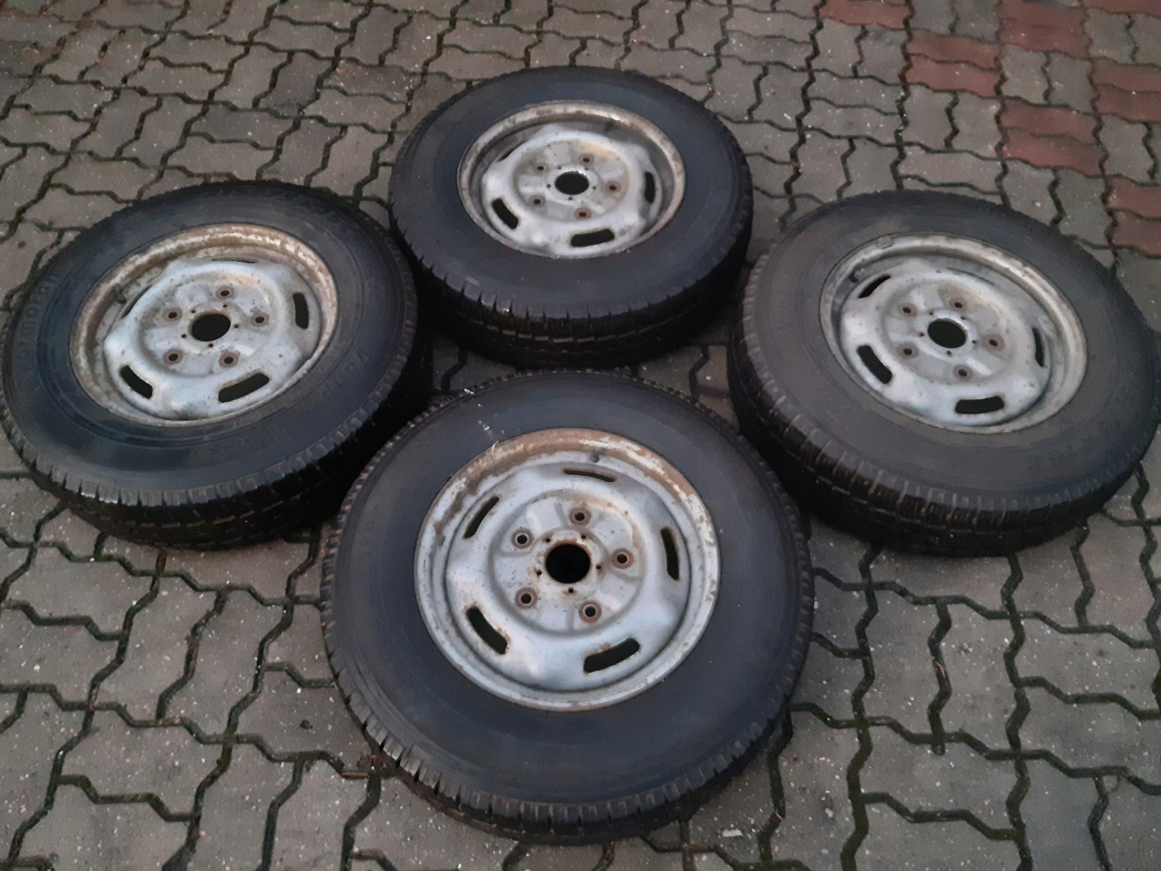 FORD TRANSIT VI VII КОЛО ОБІД 235 65 R16 C M+S