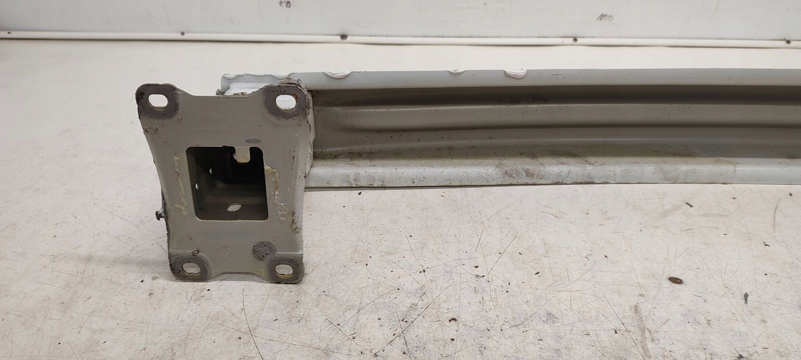 bumper support rear part rear Skoda Octavia III kombi
