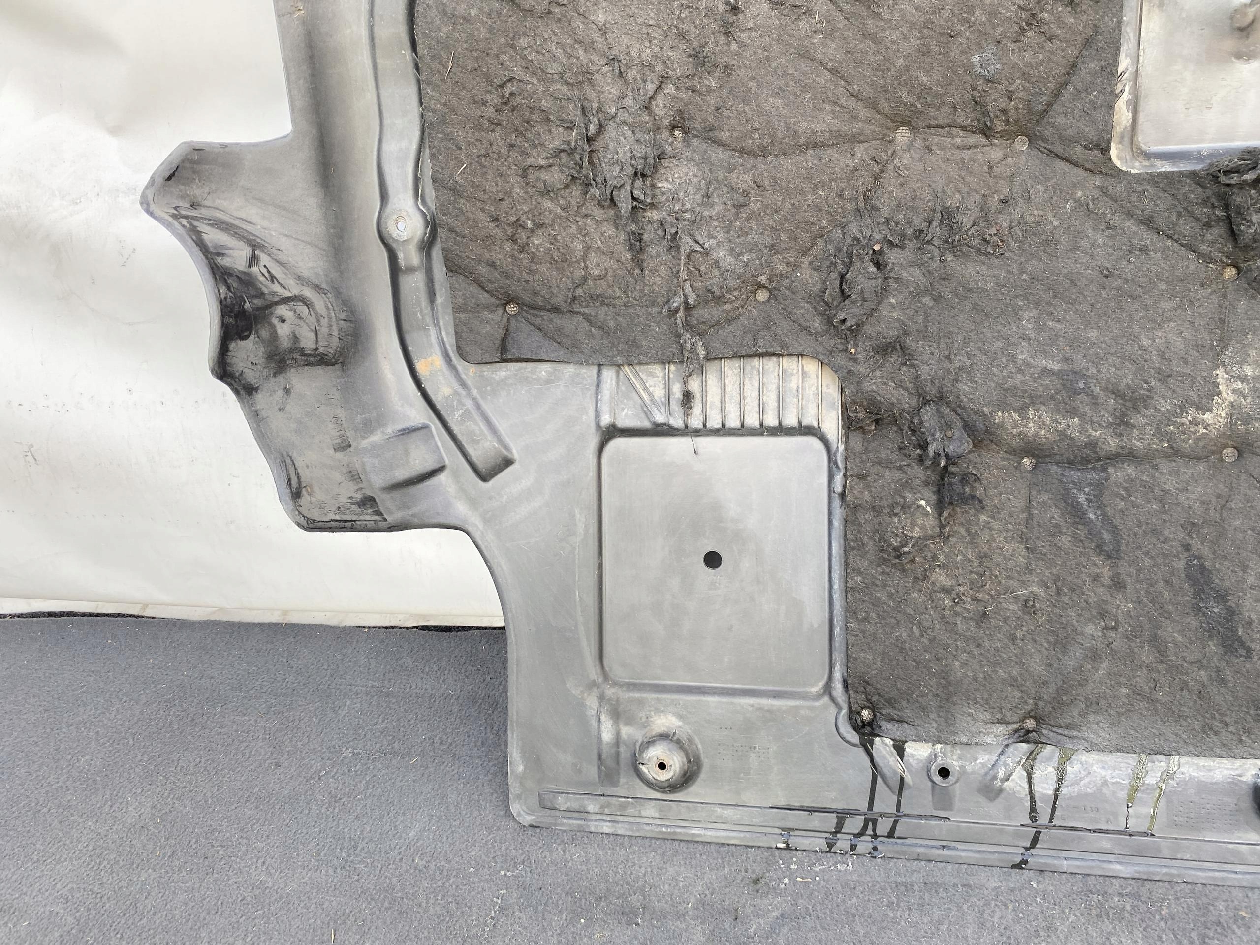 VW TRANSPORTER T5 LIFT 09- cover lower below engine PODWOZIE original