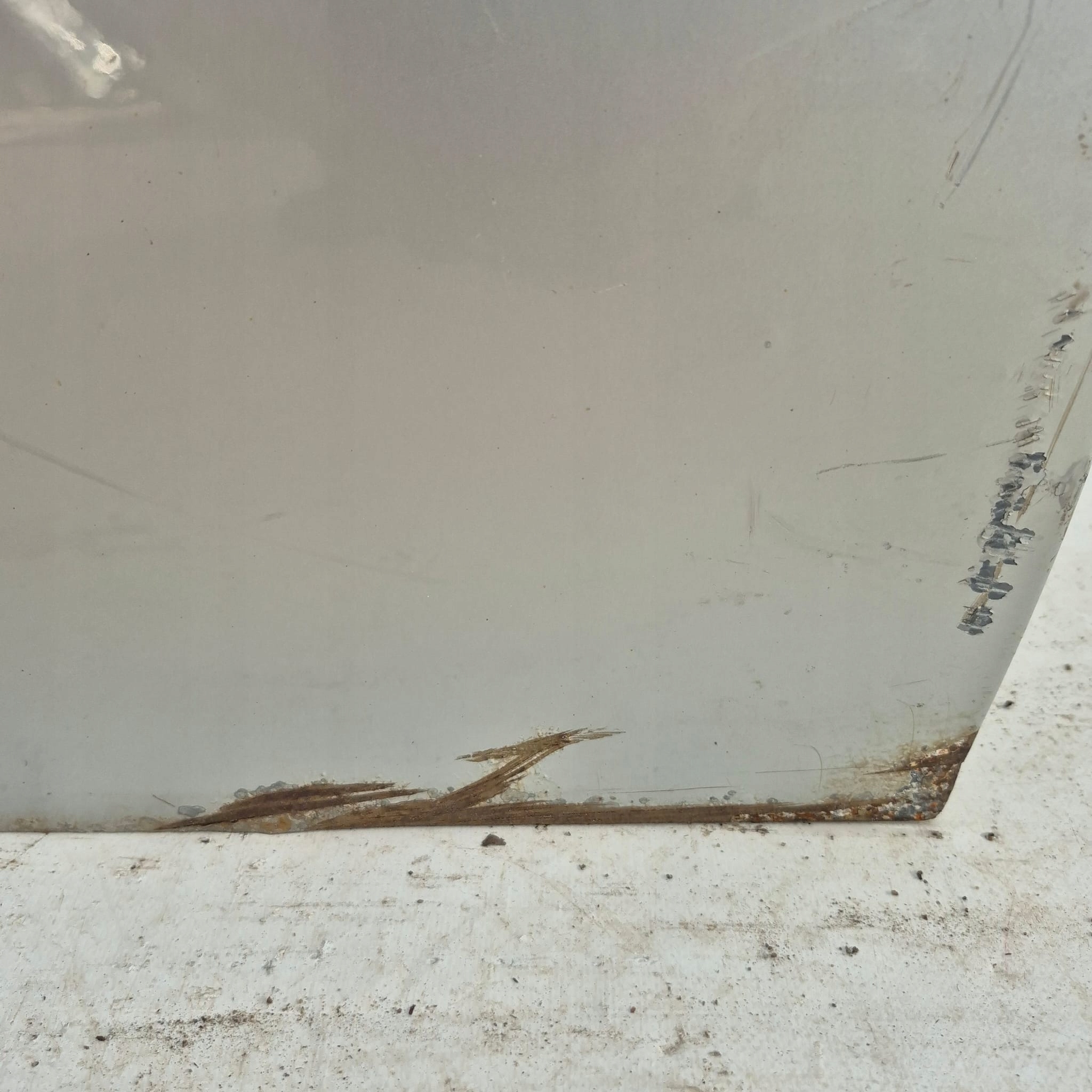 BMW 3 E90 E91 04-12 door front front right