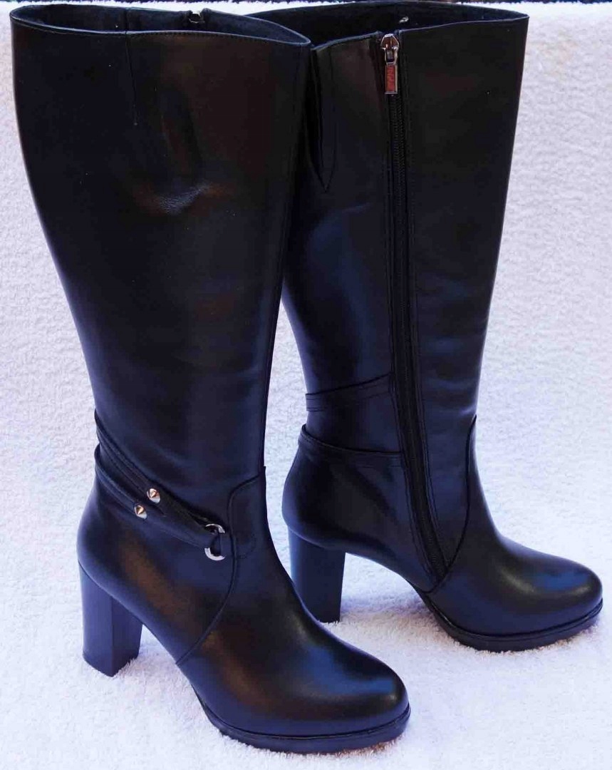 Kozaki SKÓRA SZEROKA CHOLEWKA obwód łydki 50 cm 39 Oryginalne opakowanie producenta pudełko