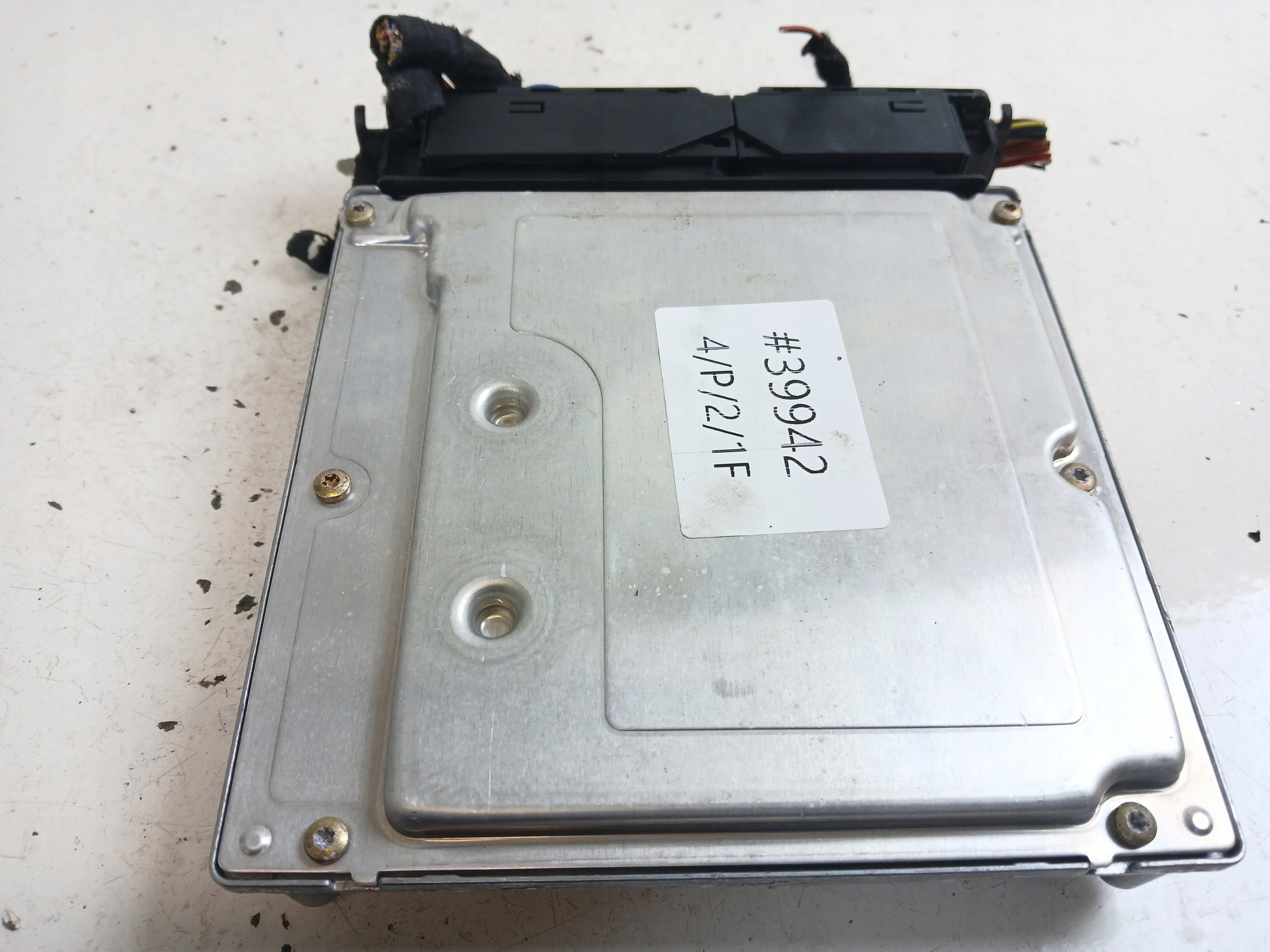 BMW E46 2.0 D unité de commande électronique uce moteur 7789572