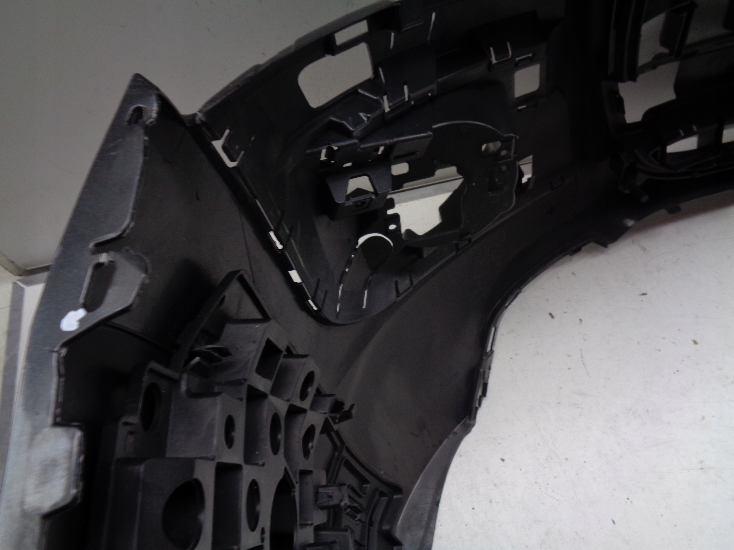 front bumper PEUGEOT 3008 09-12 NR 33772