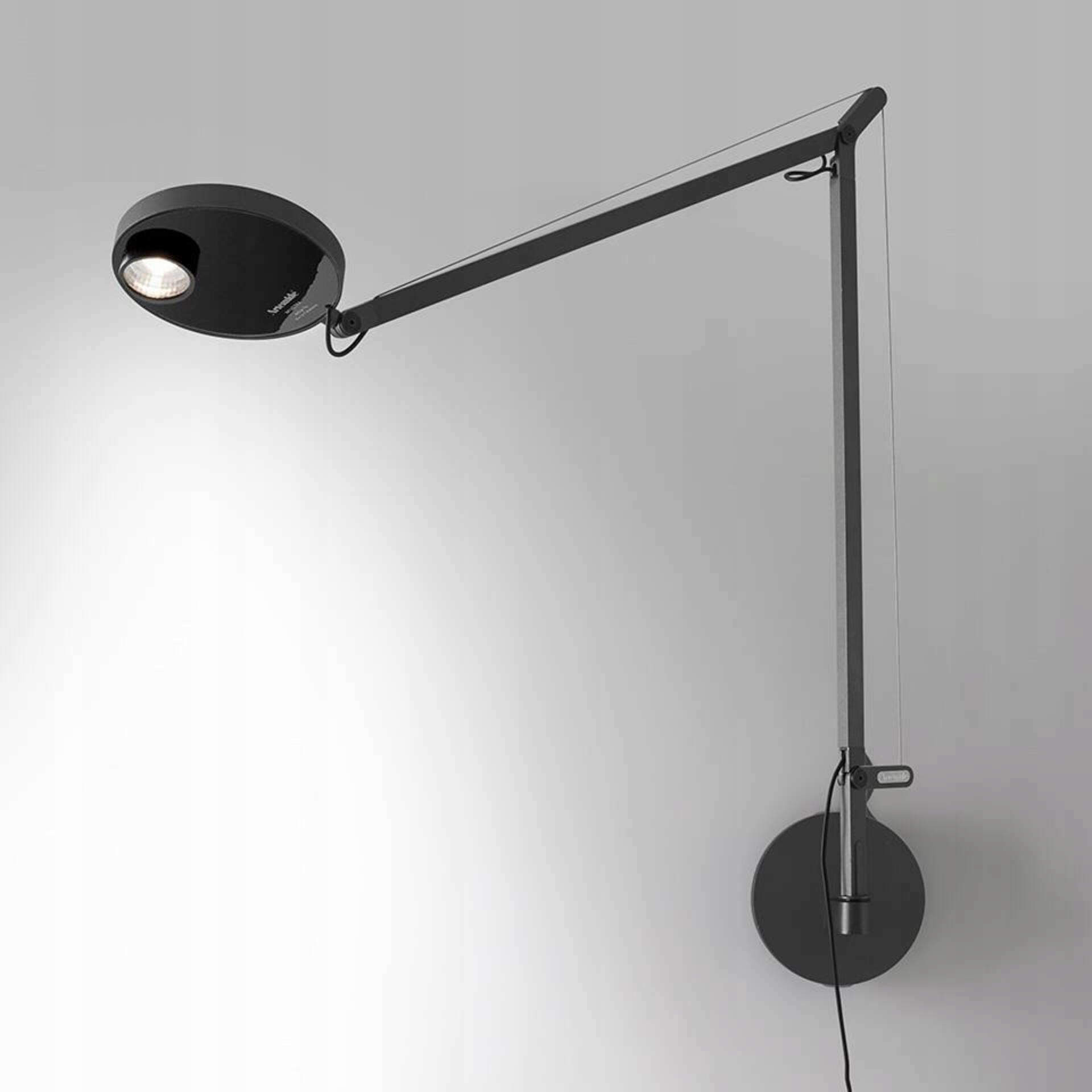 Artemide Demetra Professional stolná lampa so snímačom, 3000K, antracit