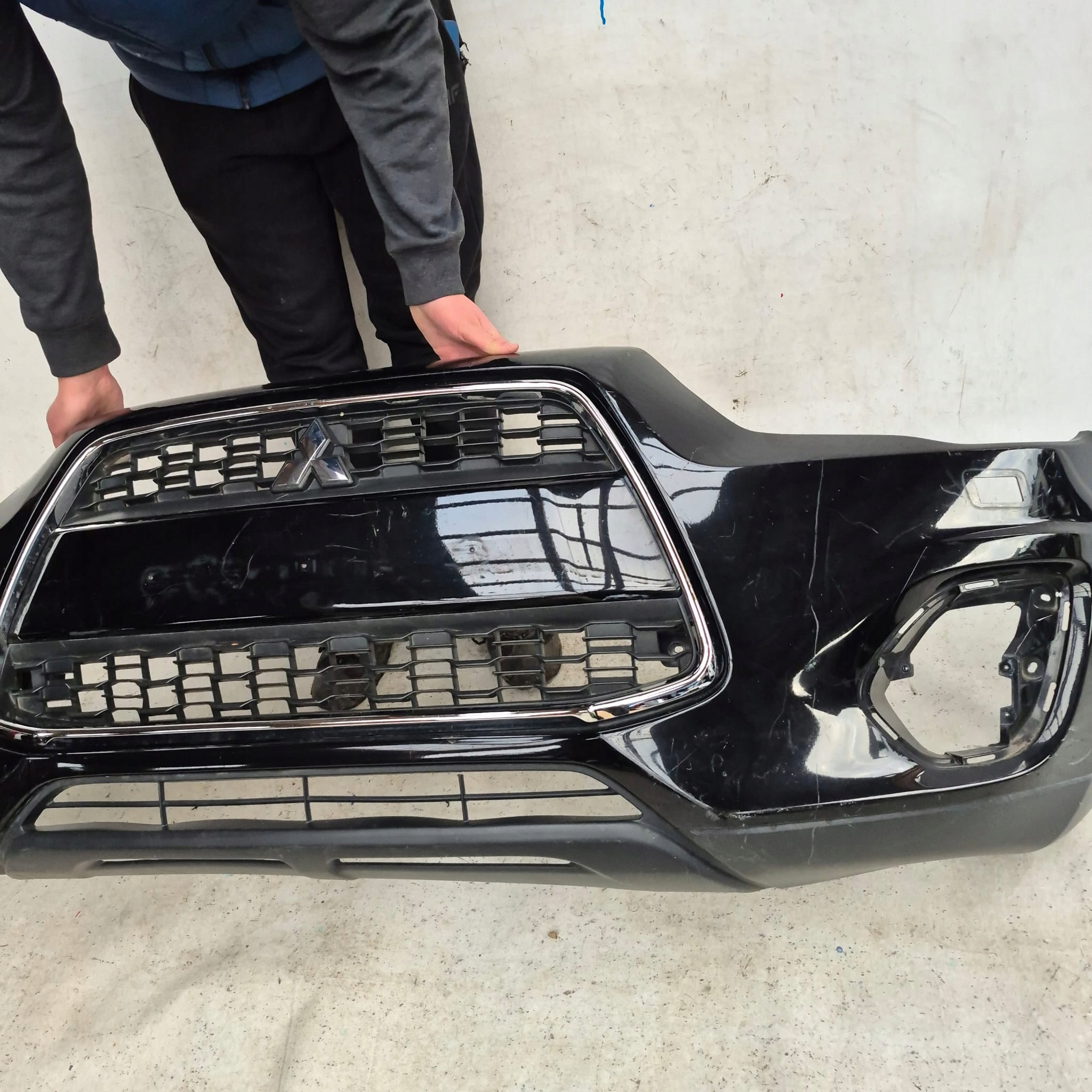 MITSUBISHI ASX and 1 LIFT 12-16 bumper front front SPR 6400F649ZZ