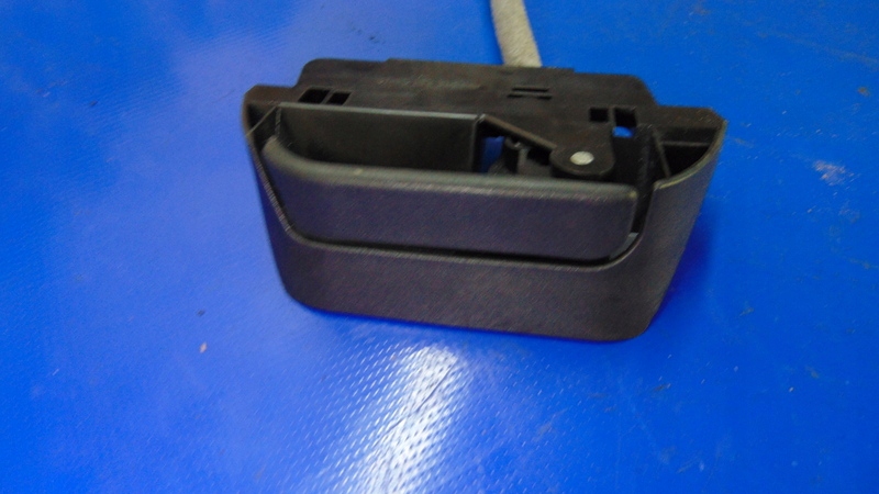 lock holder KANAPY right MERCEDES C KLASA W204