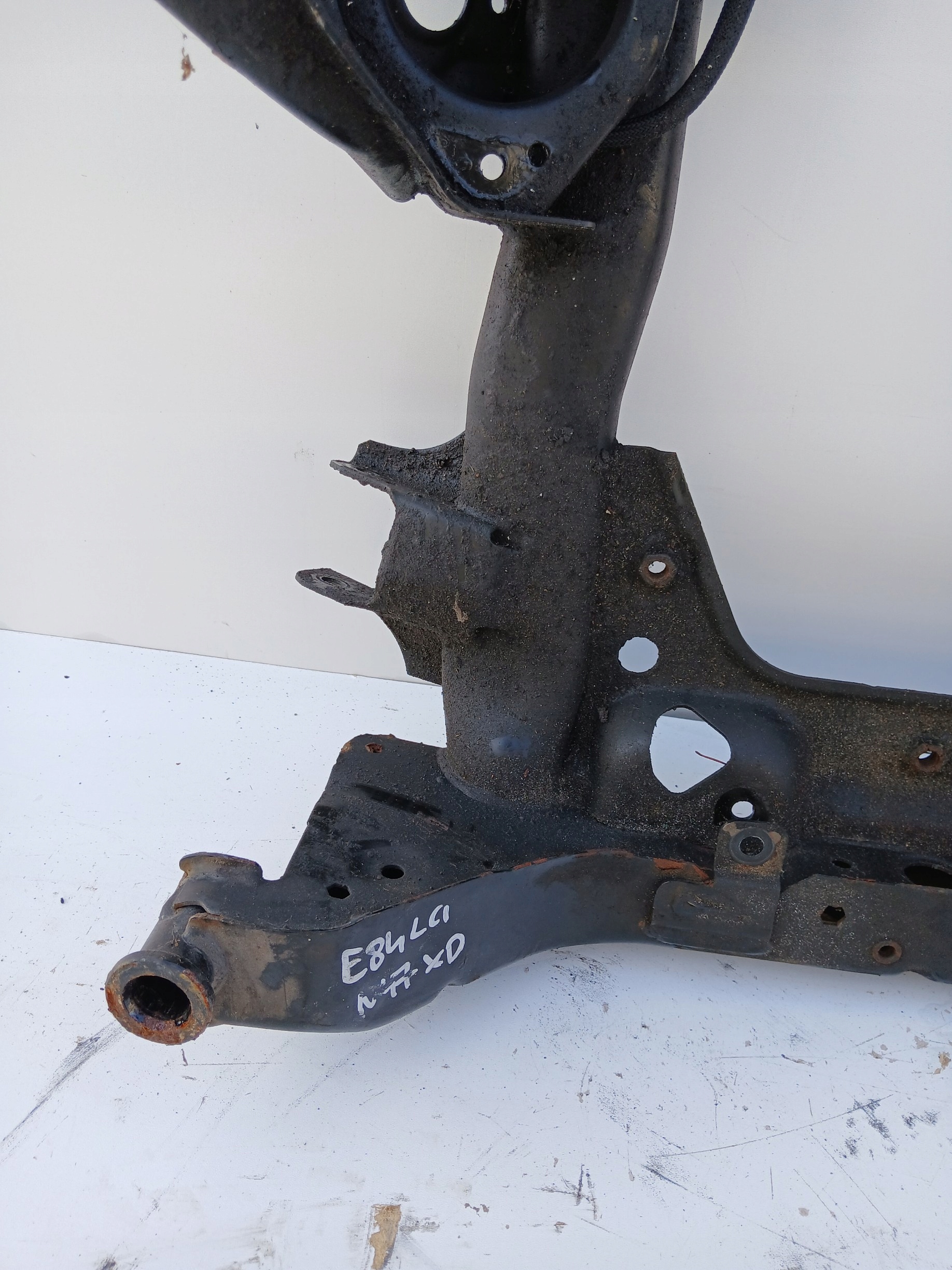axle beam front BMW X1 E84 X DRIVE N47D20C