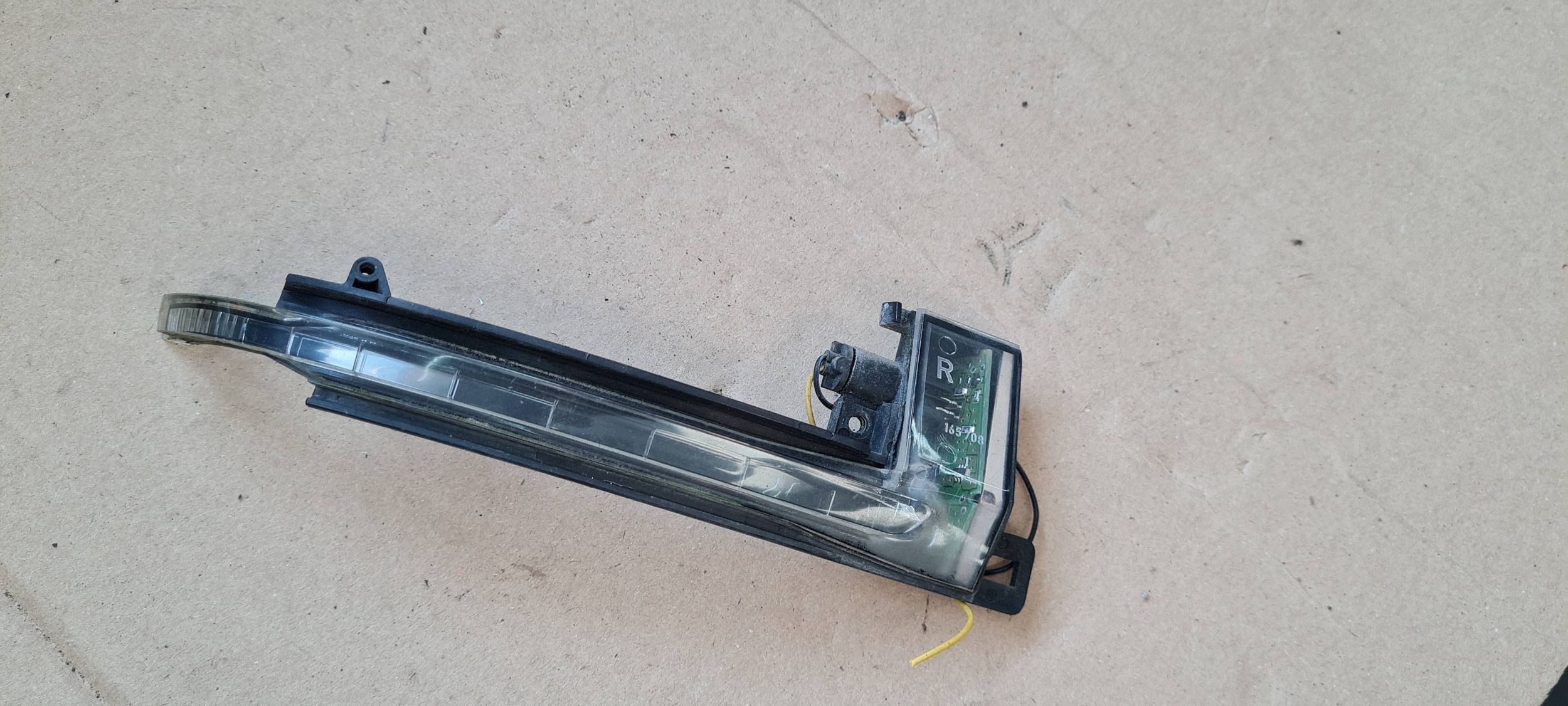 A4 B8 indicator mirrors blinker right front 8K0949102 A6 C6 LIFT