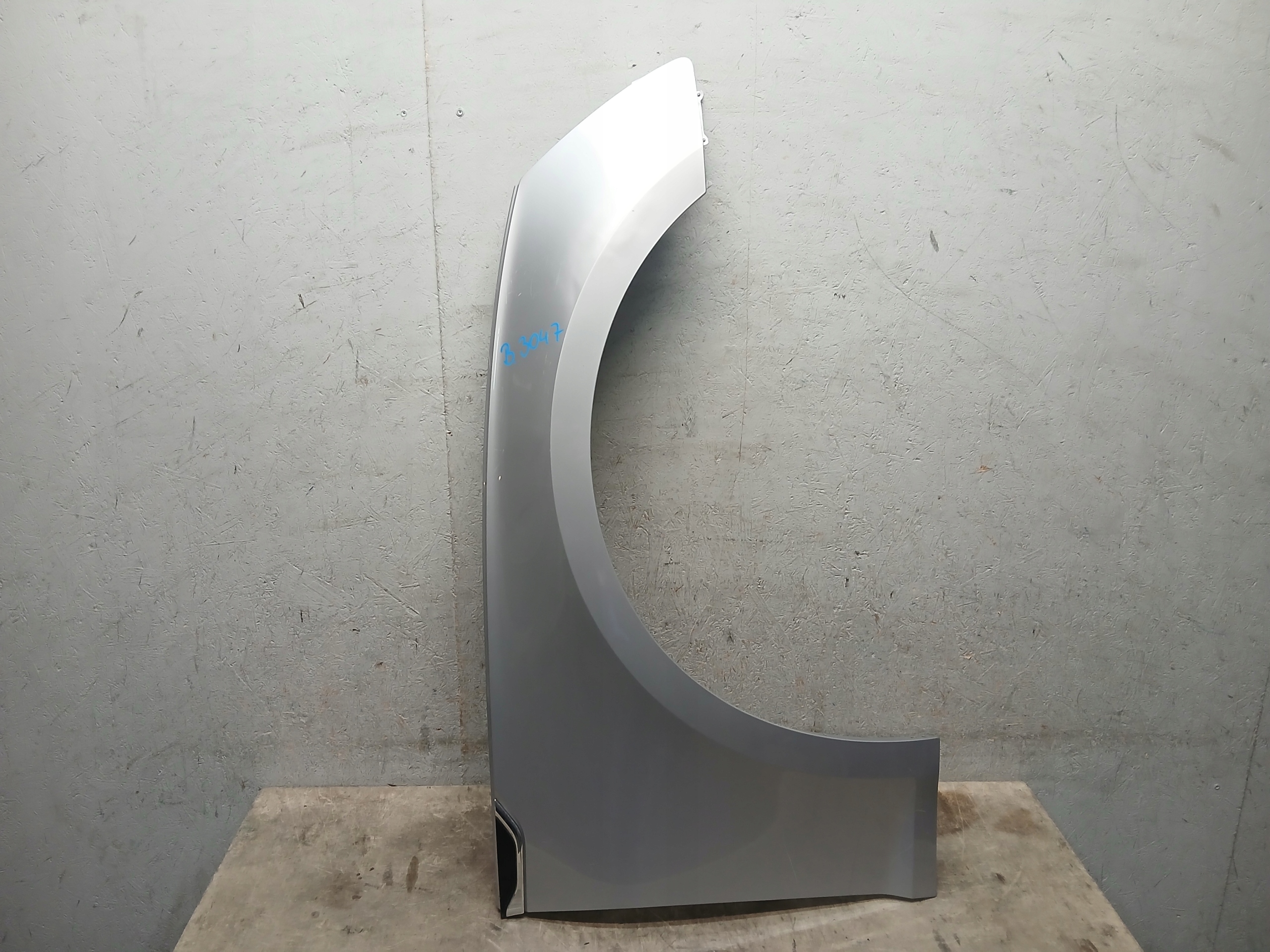fender front right AUDI A5 8W6