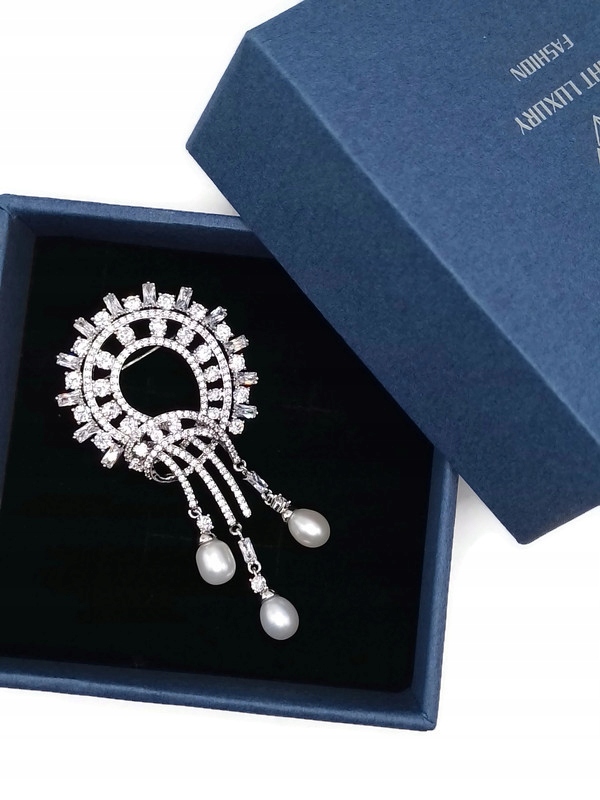 Luxusní Brož Přívěsek Stříbrná Stuha Střapce Krabička Jako Dárek