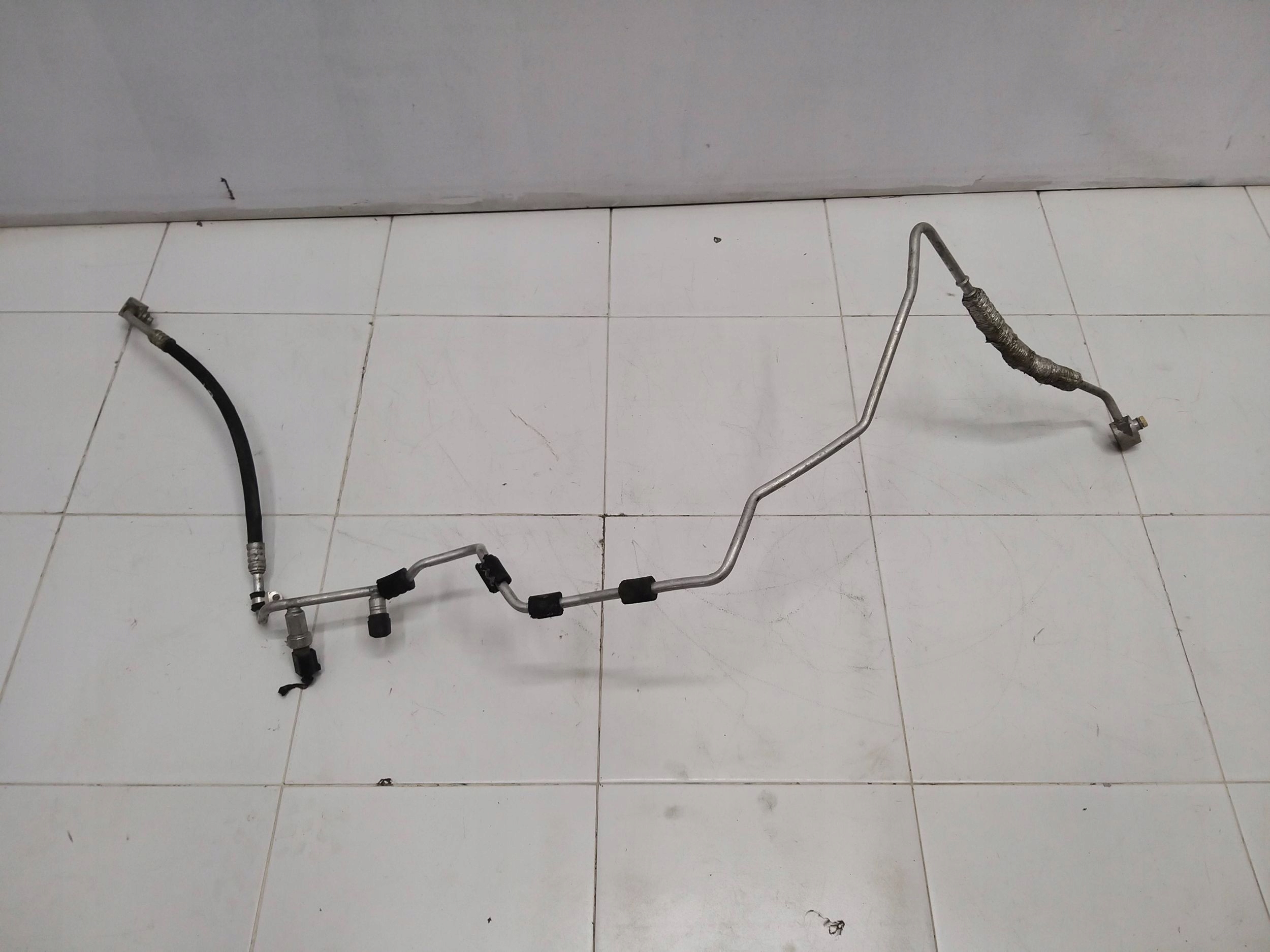 VW PASSAT B6 hose wiring KLIMARTYZACJI 3C0820741A