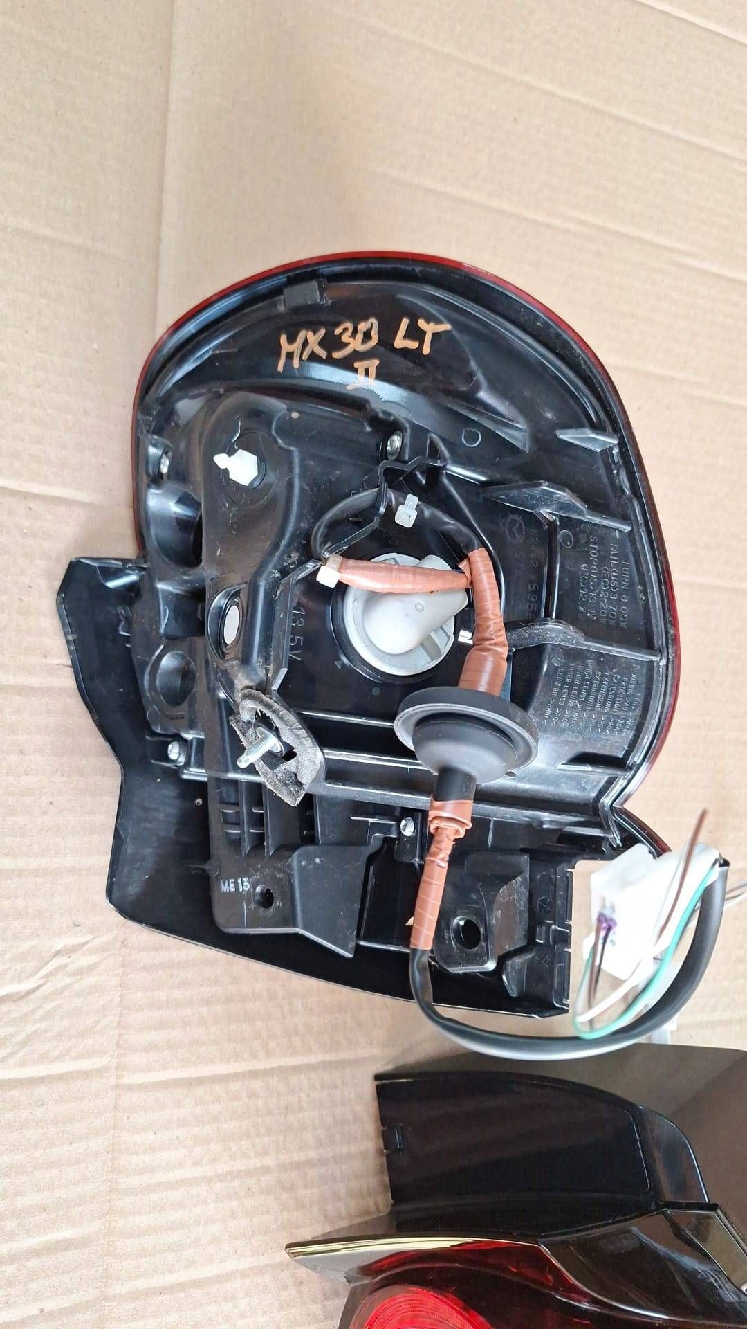 light rear rear part side left Mazda MX-30 K2442W5959