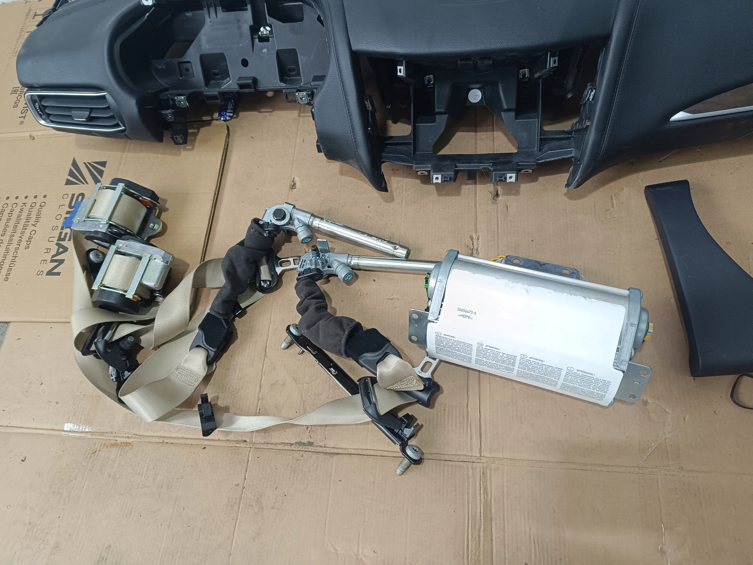 консоль торпеда ремни Подушки LEVANTE