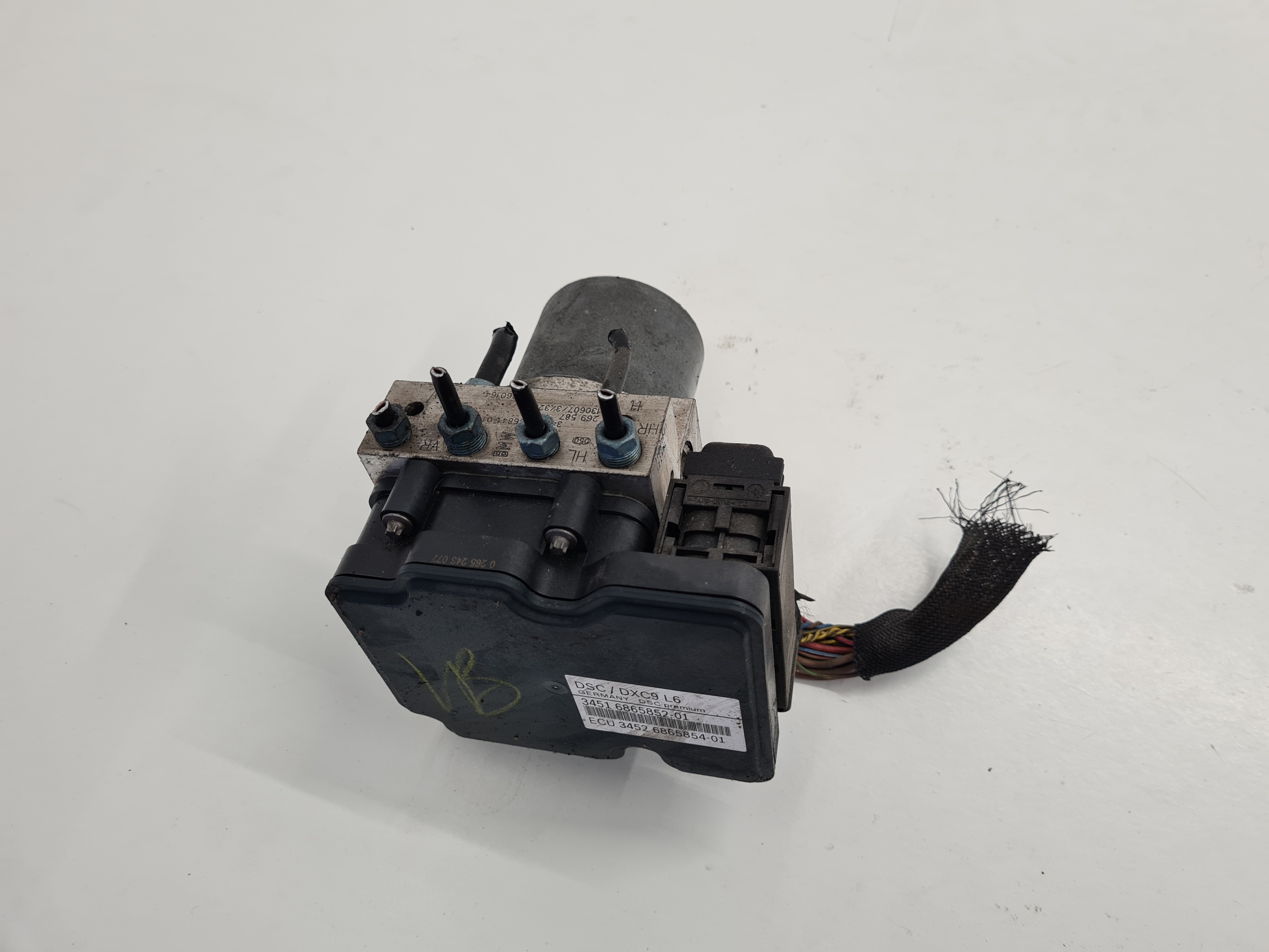 BMW F10 F11 POMPA HAMULCOWA ABS 2.0D 6865852