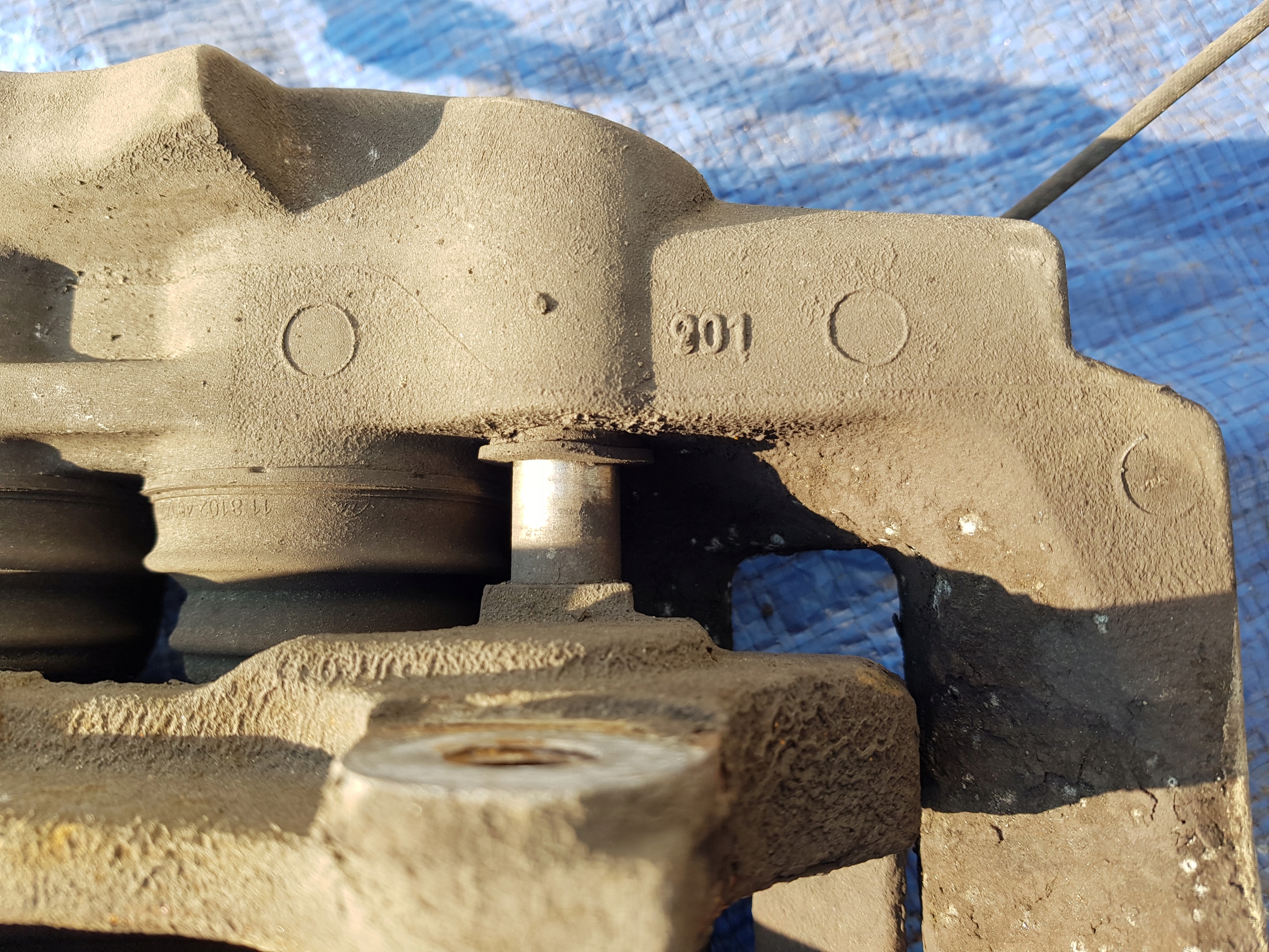 caliper brake right front front AUDI A8 D4 4H 3.0 TDI