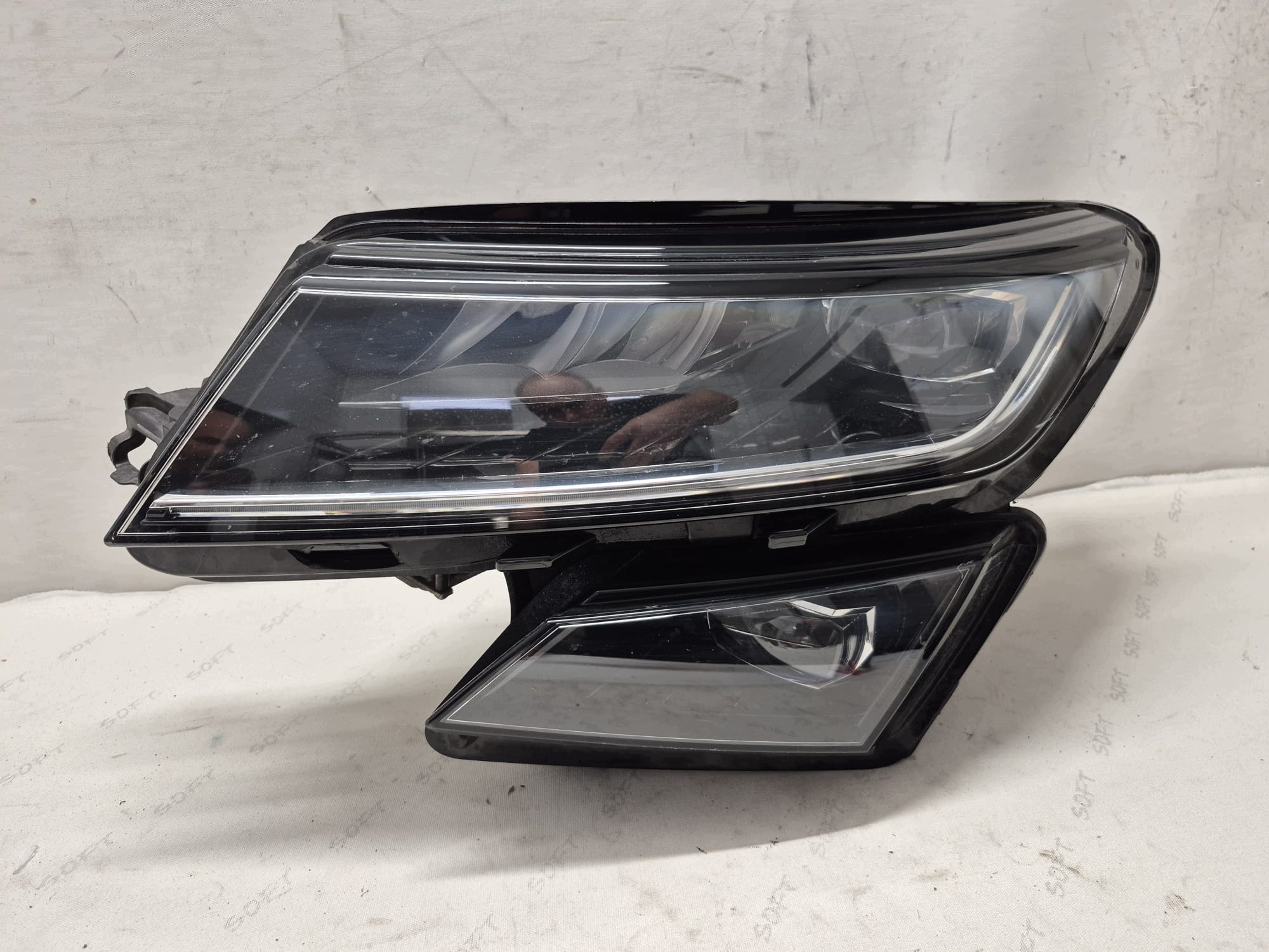 SKODA KODIAQ 566 565 17- light left front front FULL LED 566941015H